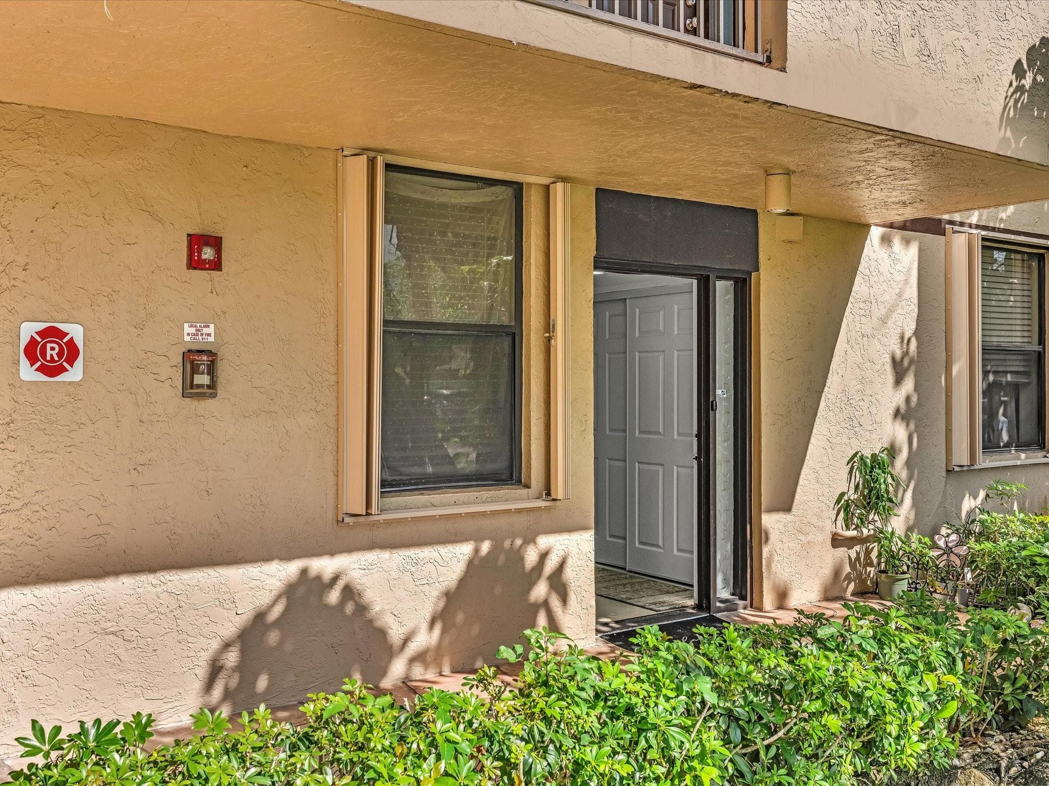 2659 N Carambola Circle 106, Pompano Beach, FL 33066 — photo 9 of 88