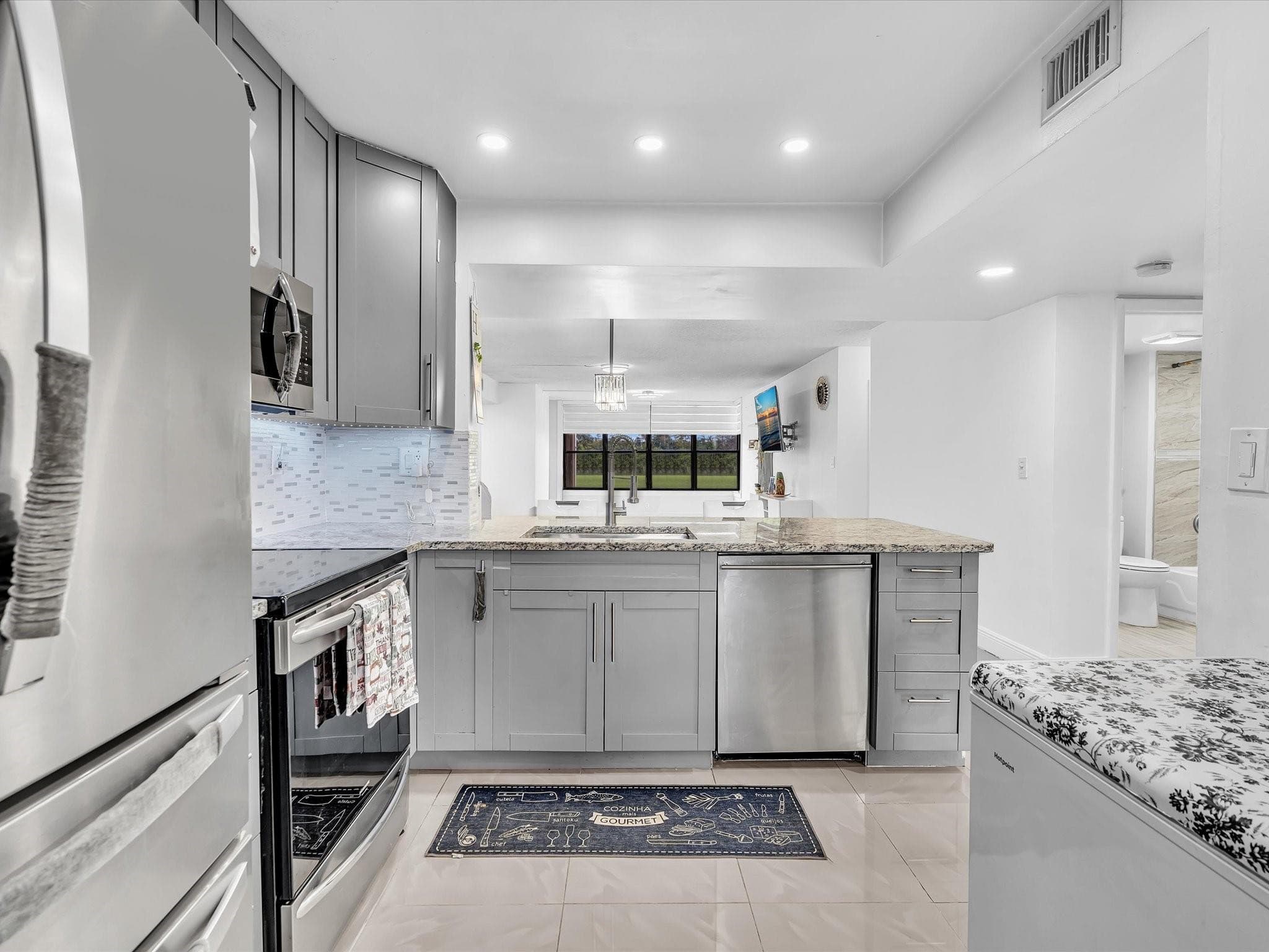 2659 N Carambola Circle 106, Pompano Beach, FL 33066 — photo 16 of 88