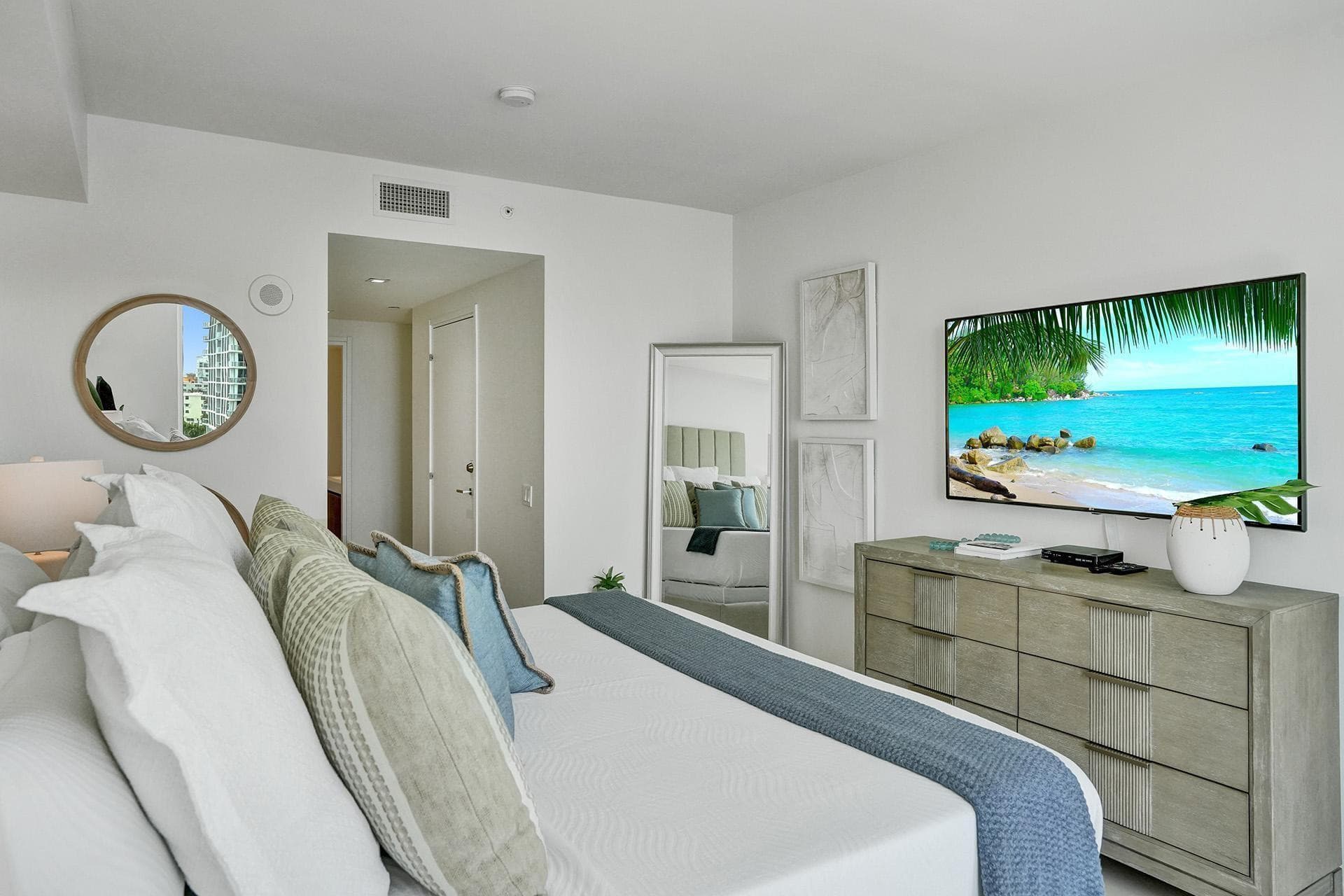401 N Birch Road 702, Fort Lauderdale, FL 33304 — photo 33 of 73