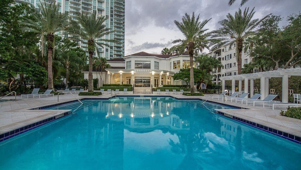3215 NE 184th Street 14403, North Miami Beach, FL 33160 — photo 20 of 23