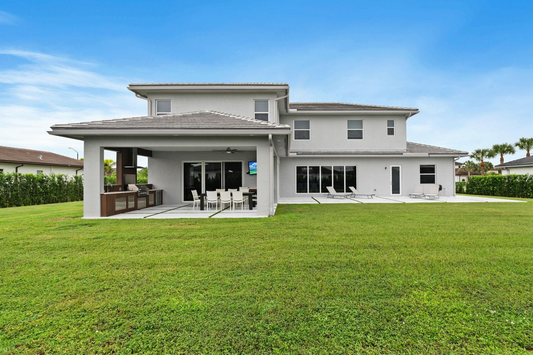 2001 Meadows Drive, Davie, FL 33324 — photo 3 of 40