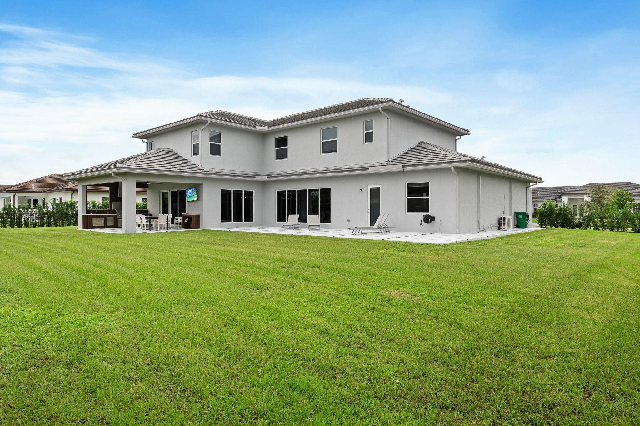 2001 Meadows Drive, Davie, FL 33324 — photo 4 of 40