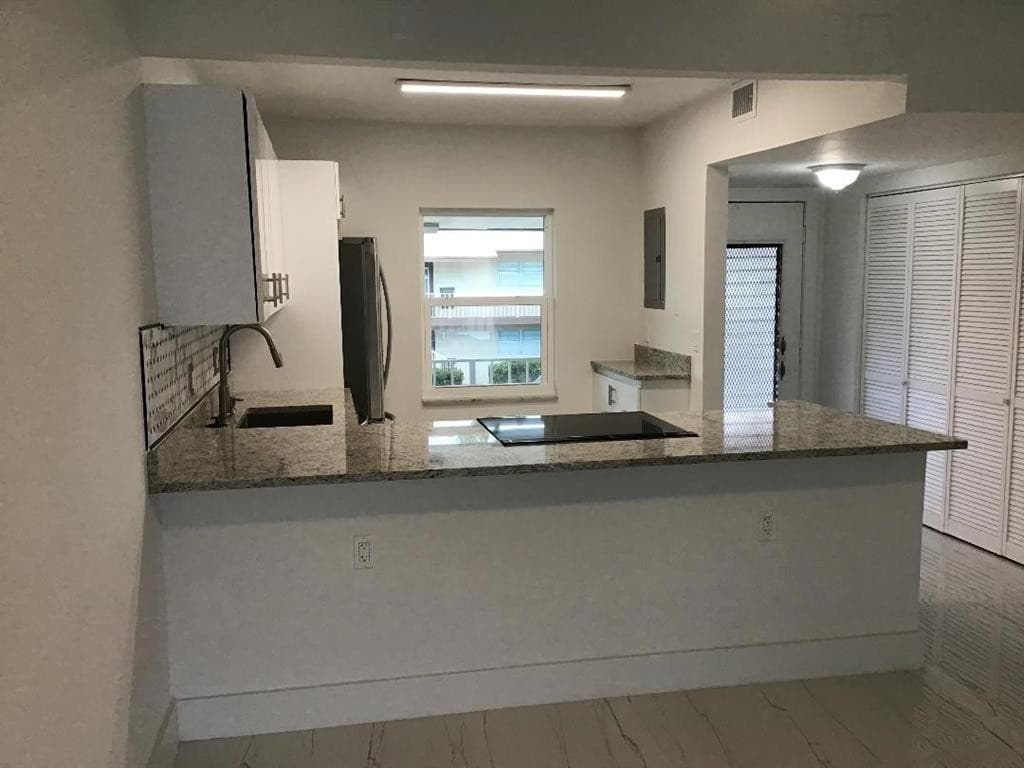 7600 NW 4th Place 207, Margate, FL 33063 — photo 7 of 17