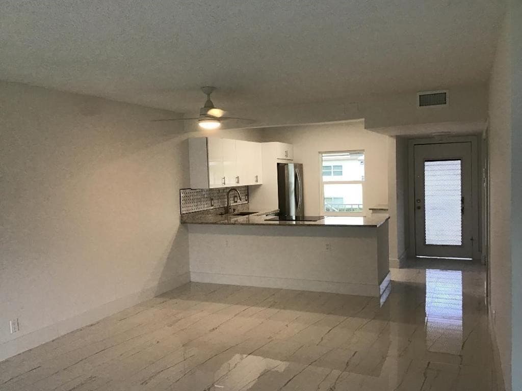 7600 NW 4th Place 207, Margate, FL 33063 — photo 8 of 17