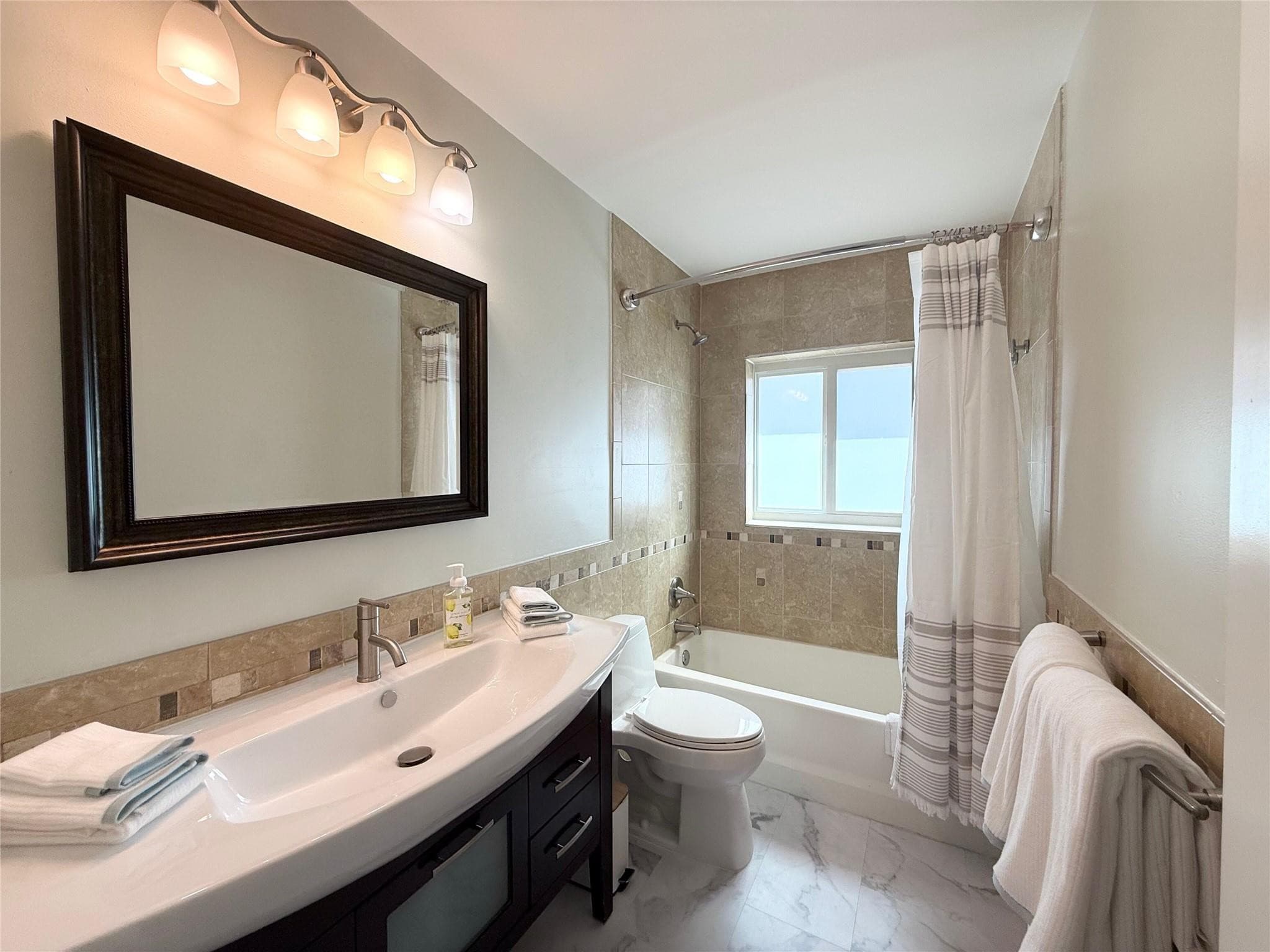 1820 Bel Air Avenue, Pompano Beach, FL 33062 — photo 34 of 38