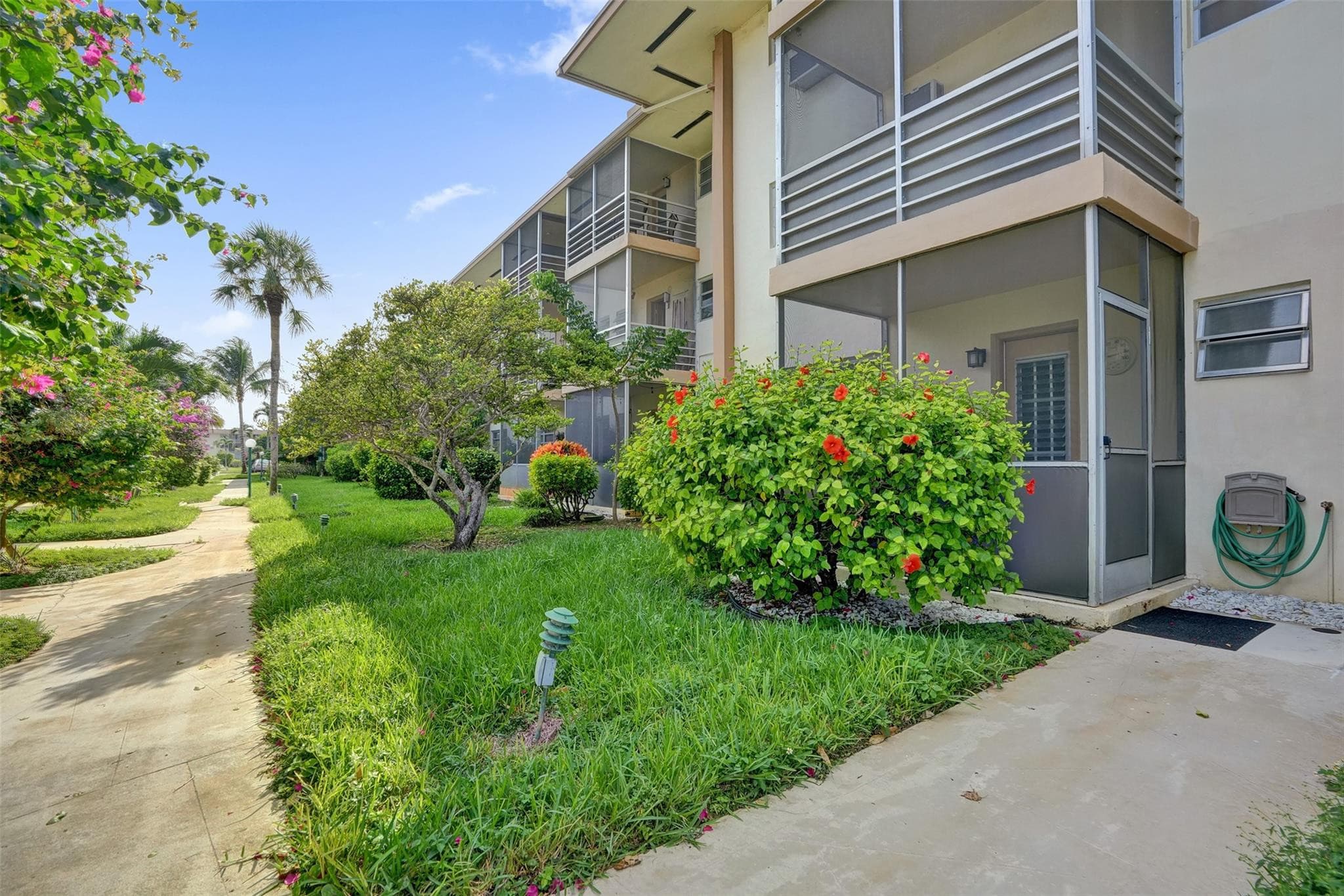 17001 NE 13th Avenue 104, Miami, FL 33162 — photo 26 of 41