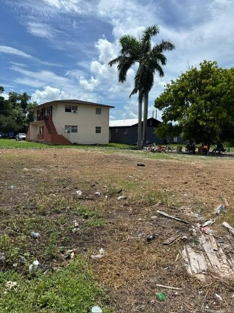 724 SW Avenue B Avenue, Belle Glade, FL 33430 — photo