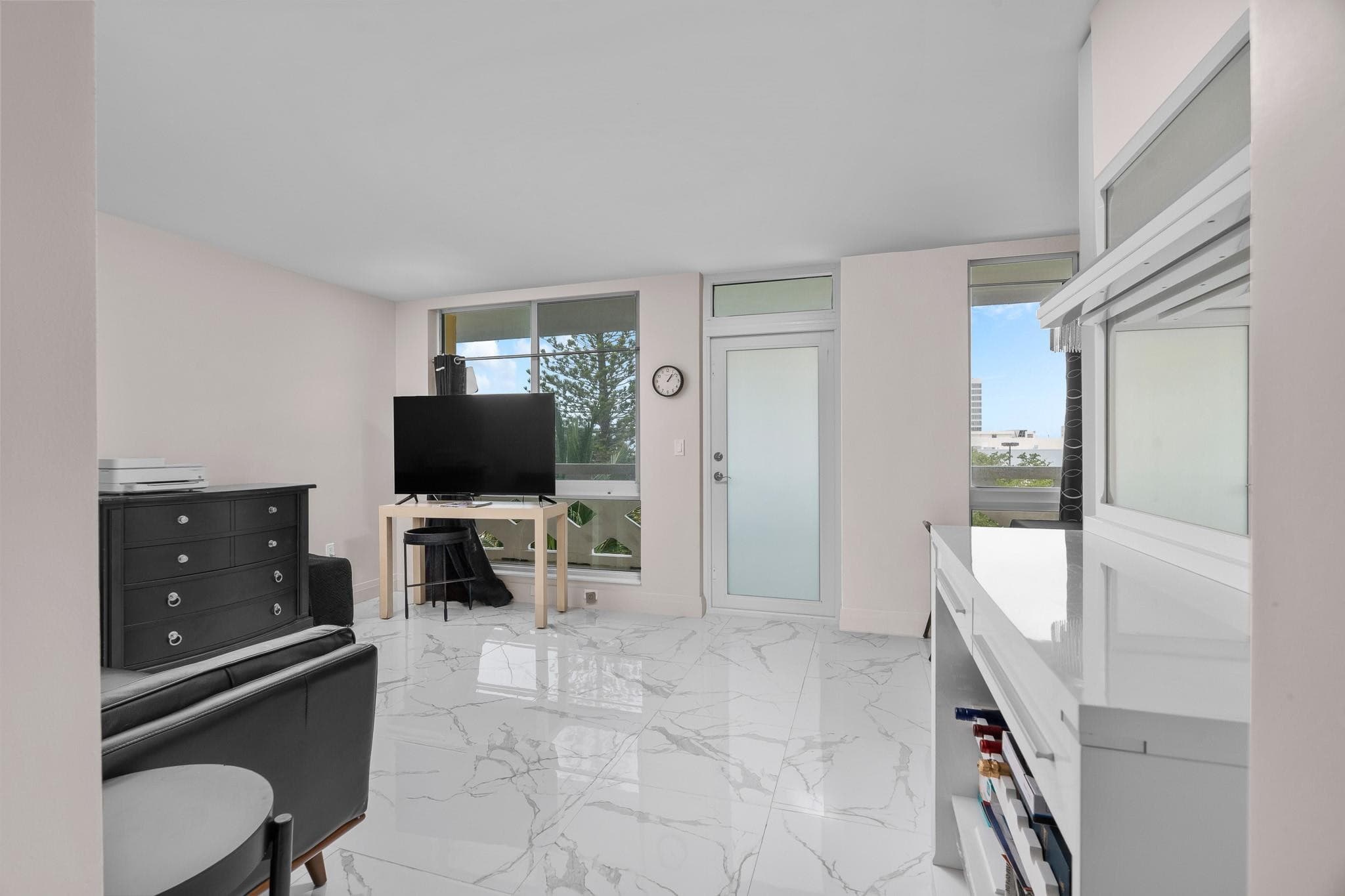 2400 NE 9th Street 501, Fort Lauderdale, FL 33304 — photo 39 of 47