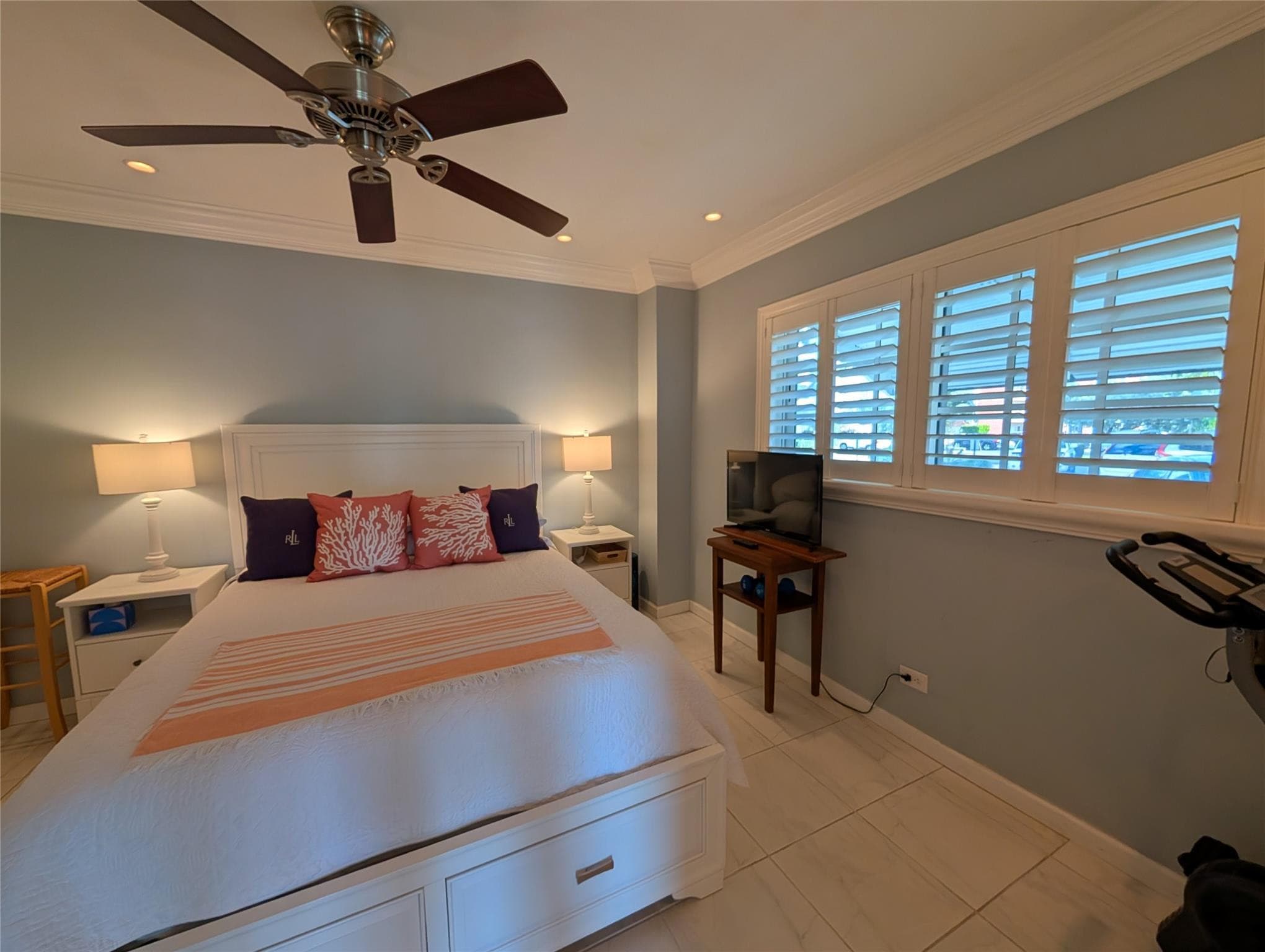 2808 NE 33rd Court 101, Fort Lauderdale, FL 33306 — photo 29 of 42