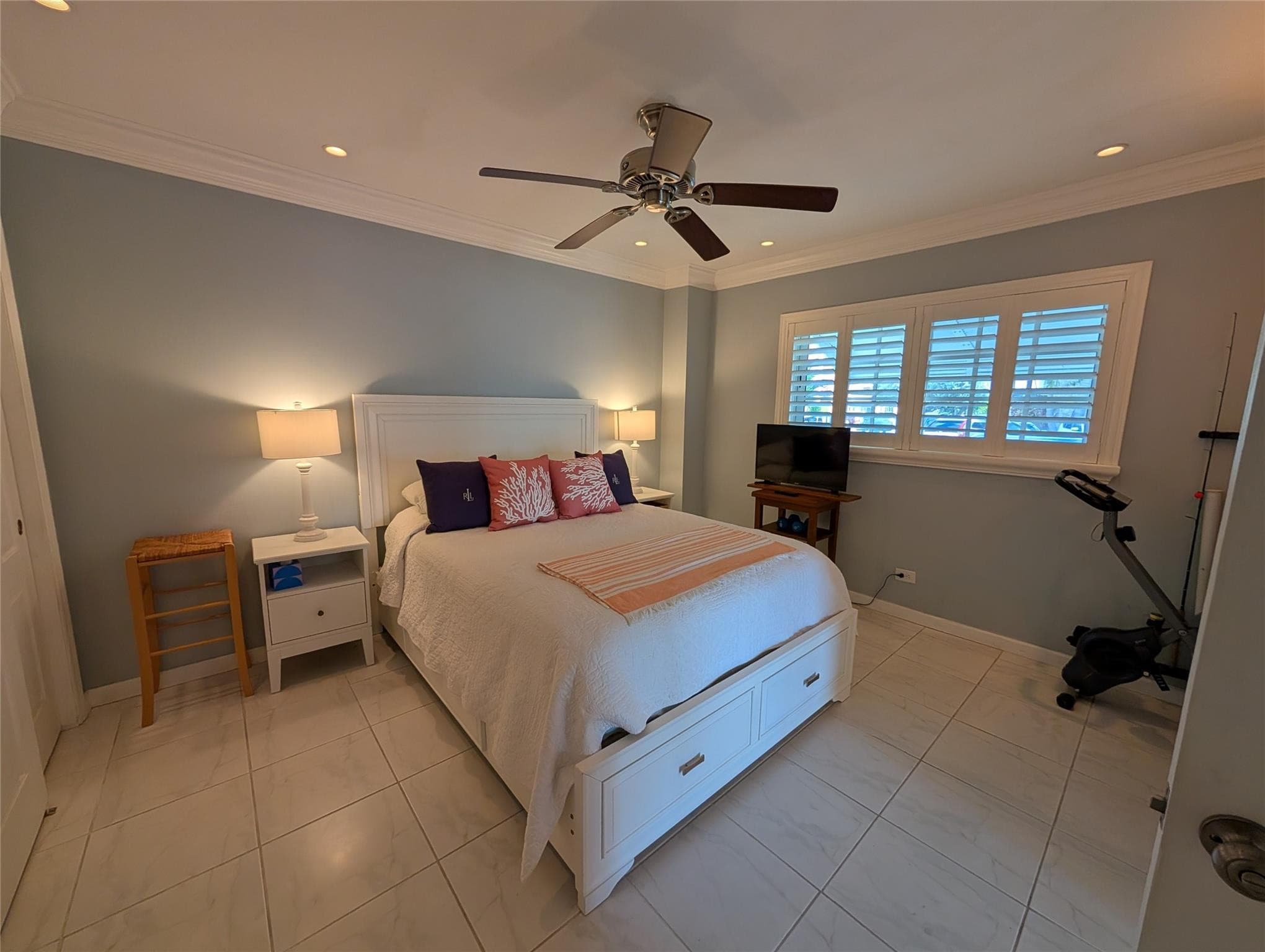 2808 NE 33rd Court 101, Fort Lauderdale, FL 33306 — photo 31 of 42