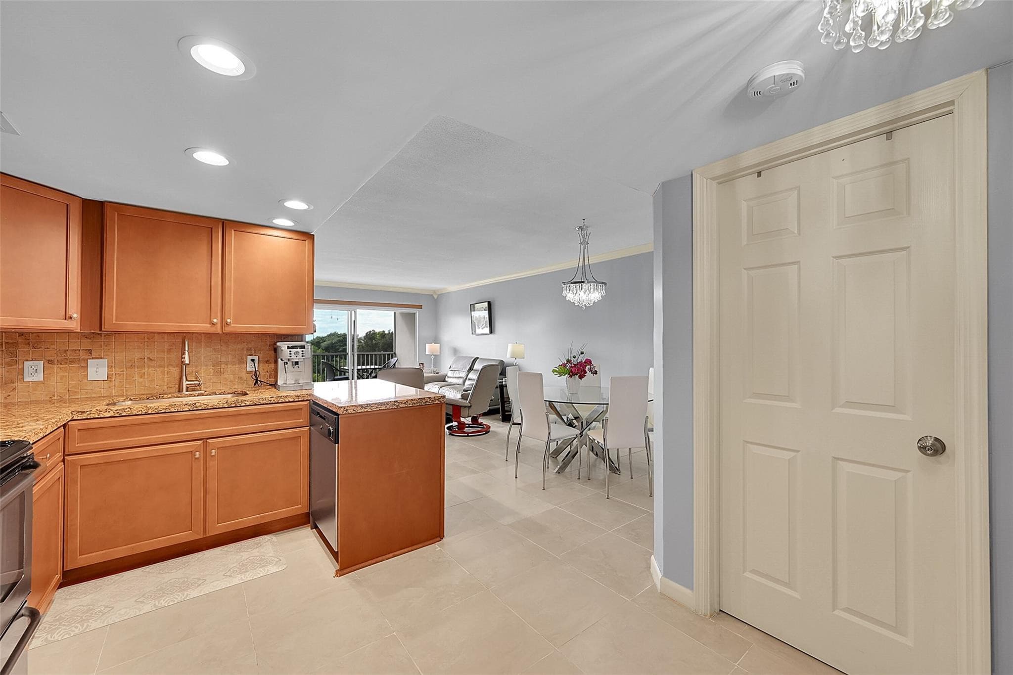 3100 N Palm Aire Drive 606, Pompano Beach, FL 33069 — photo 7 of 67