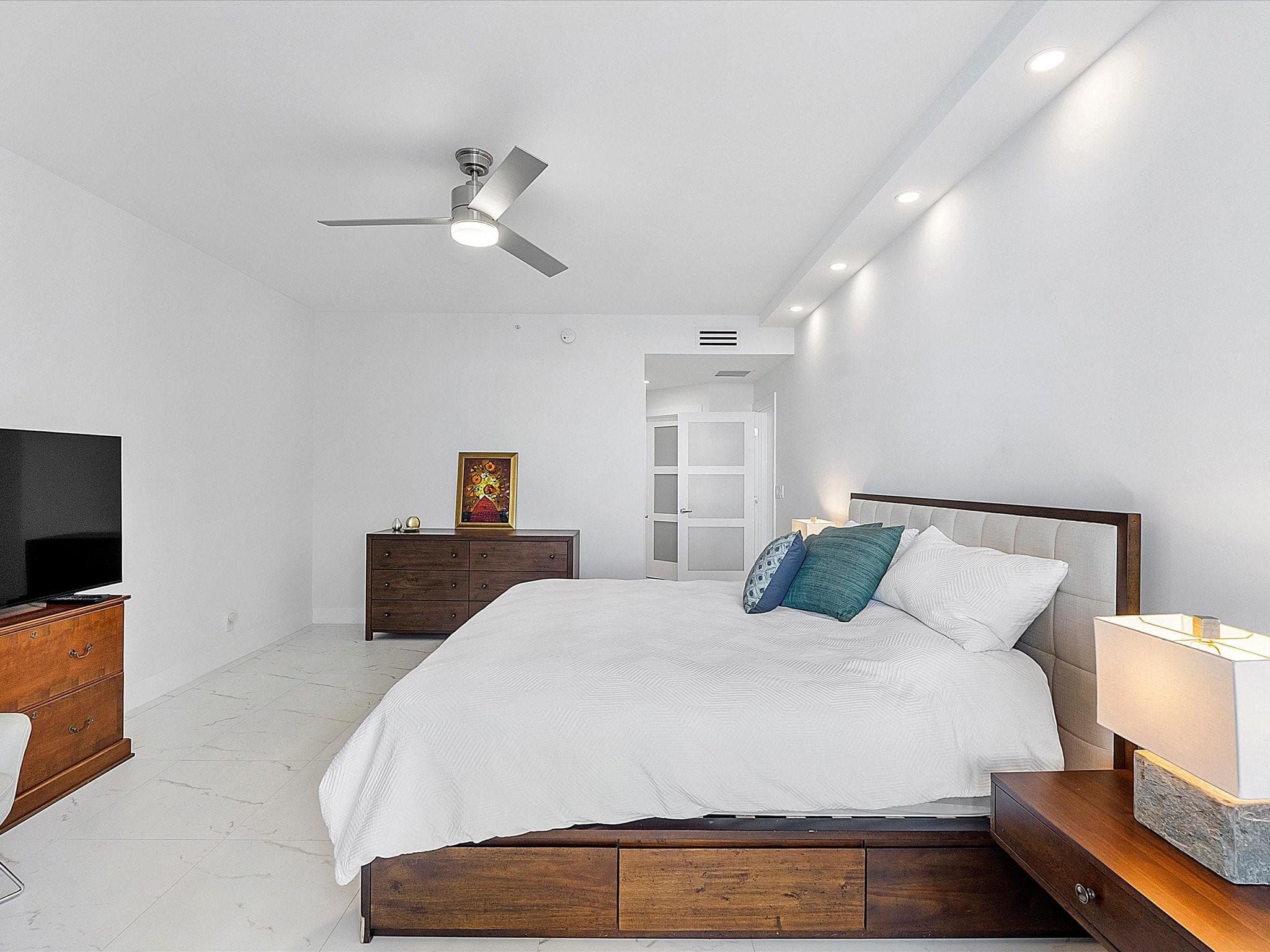 3100 N Ocean Boulevard 1202, Fort Lauderdale, FL 33308 — photo 12 of 24