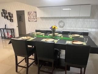 565 Oaks Lane 103, Pompano Beach, FL 33069 — photo 14 of 41