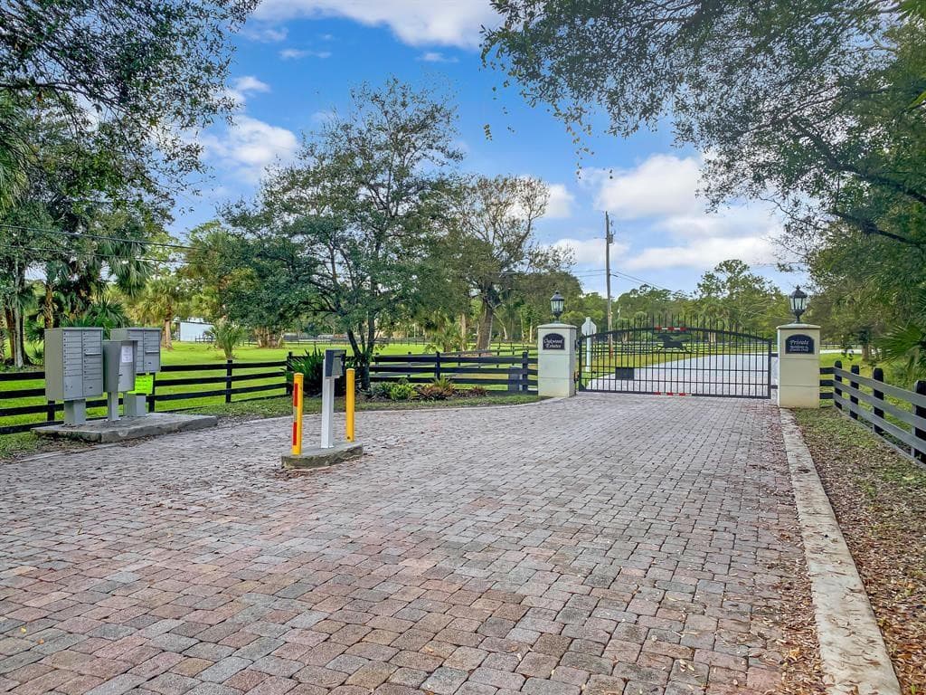 18363 Island Oak Avenue, Jupiter, FL 33478 — photo 19 of 19