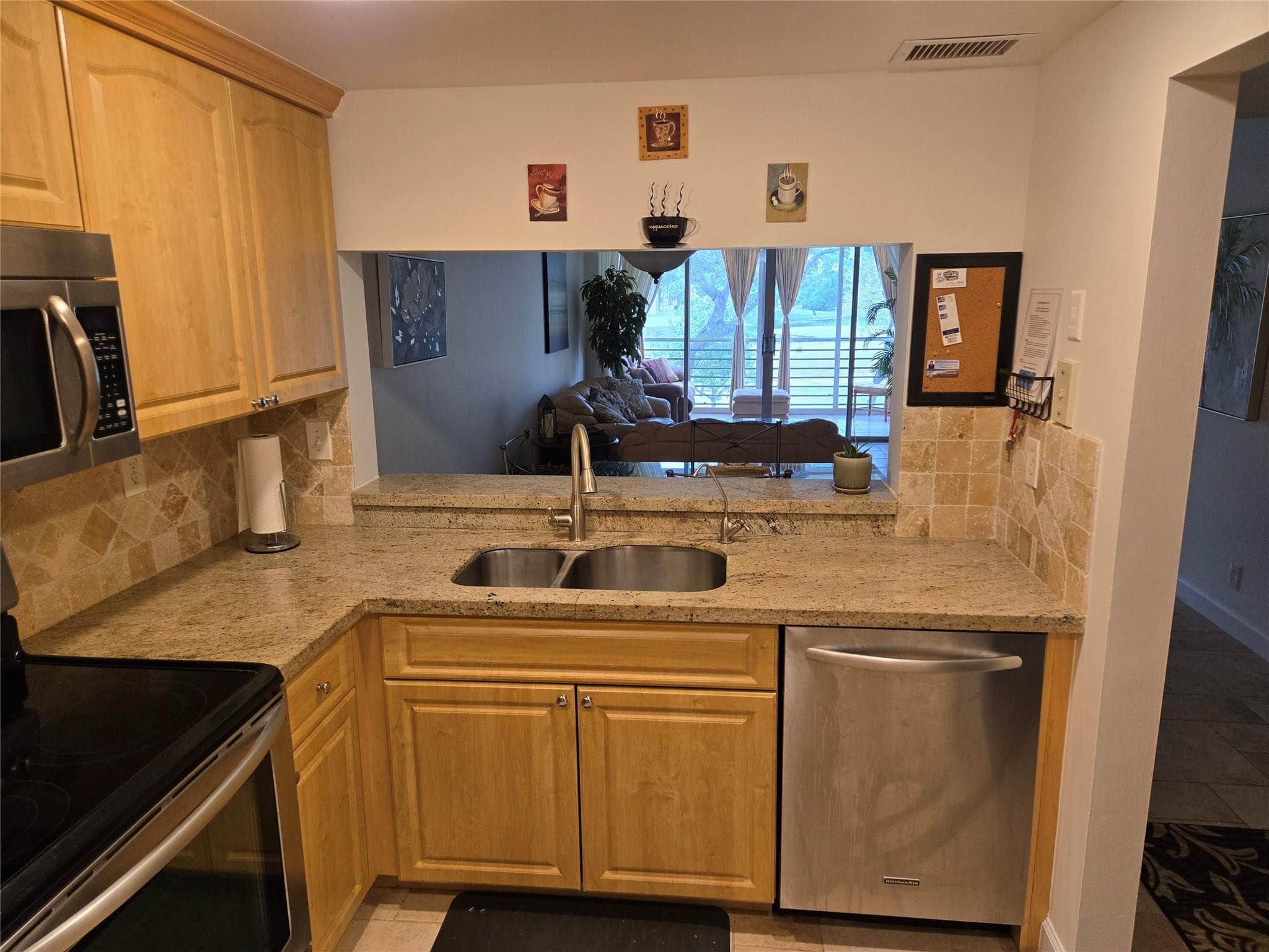 9531 Seagrape Drive 205, Davie, FL 33324 — photo 5 of 93