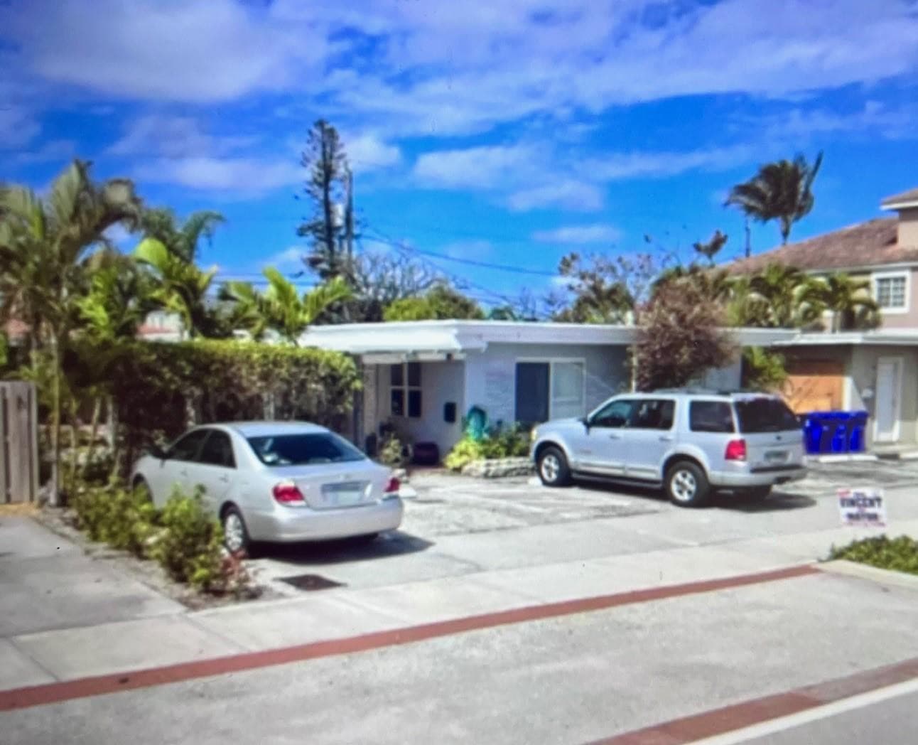 Quadruplex in Fort Lauderdale — photo 1 of 5