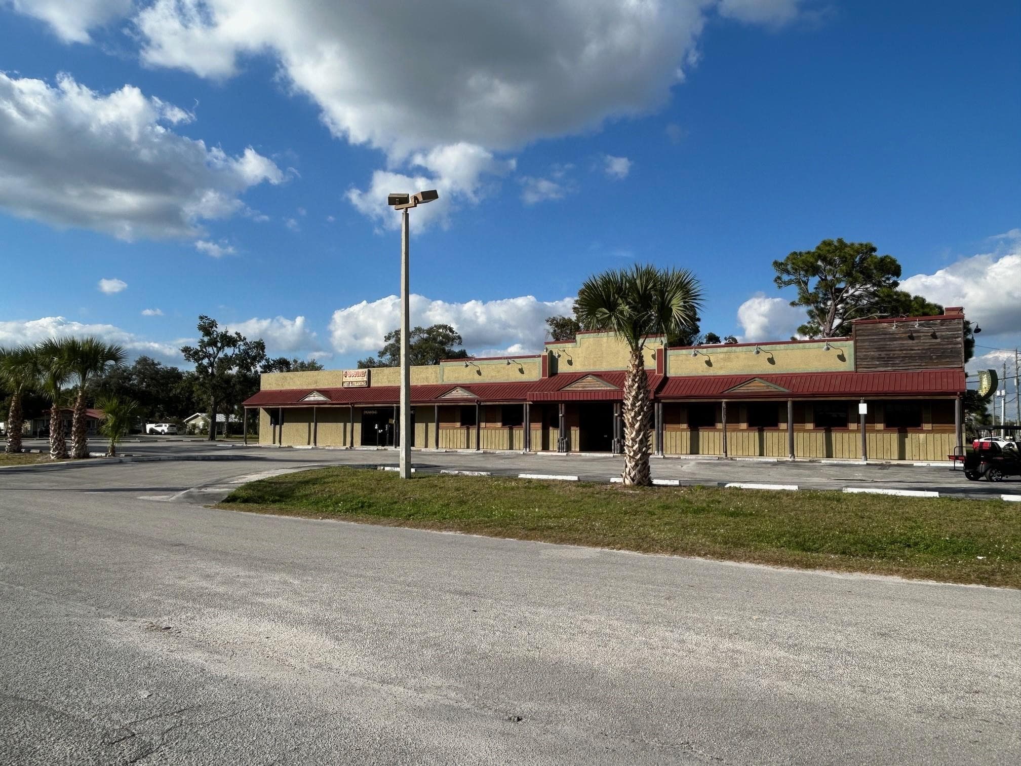 102 SW 14th Street, Okeechobee, FL 34974 — photo 1 of 6