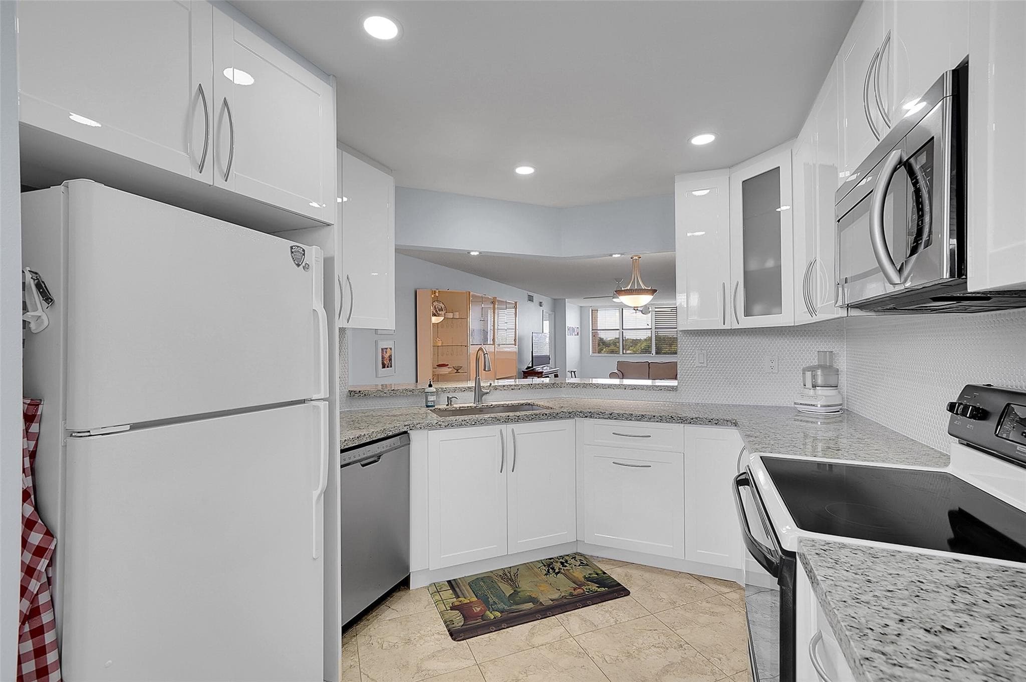 2521 NW 104th Avenue 402, Sunrise, FL 33322 — photo 8 of 17