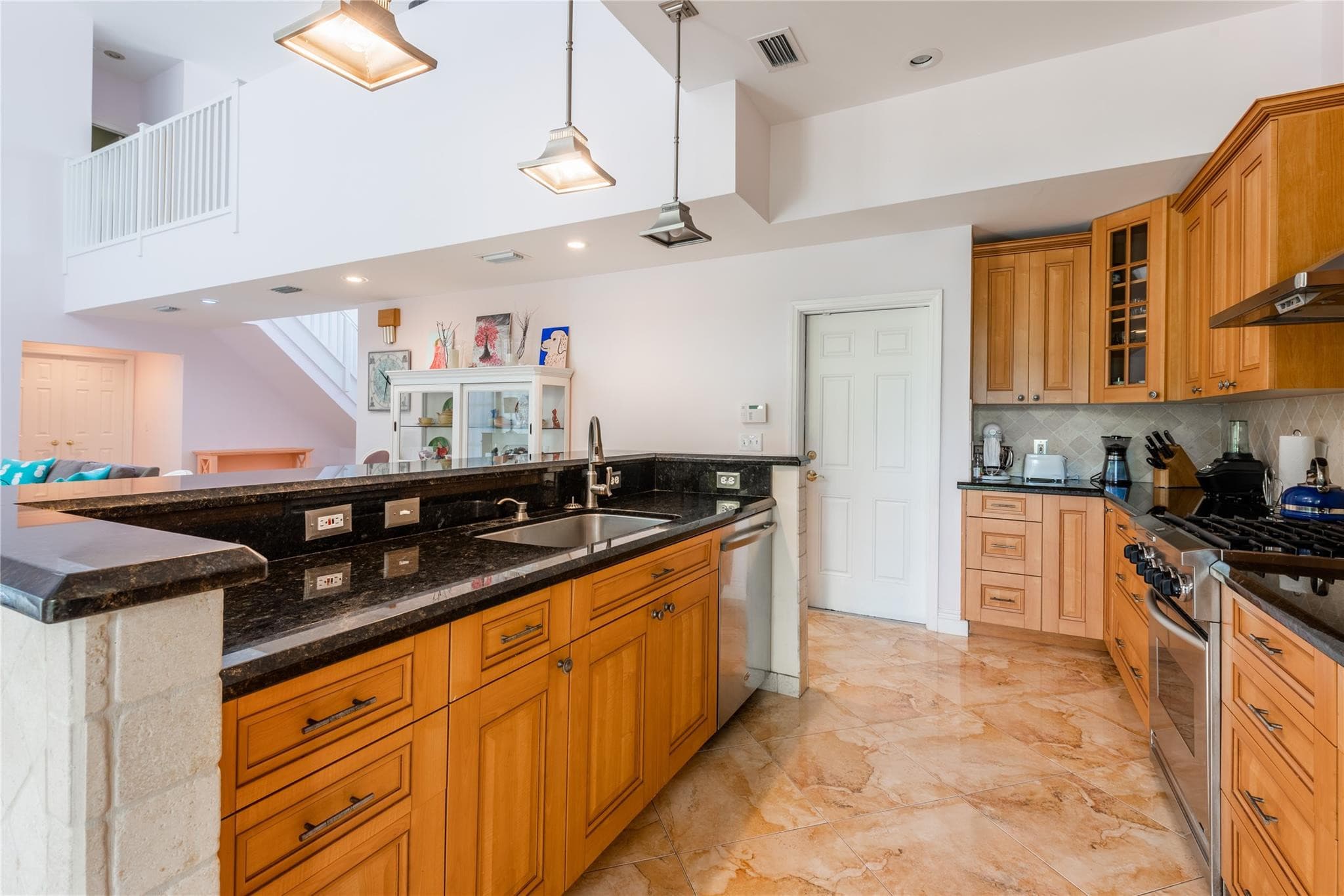 2999 Banyan Road, Boca Raton, FL 33432 — photo 12 of 40
