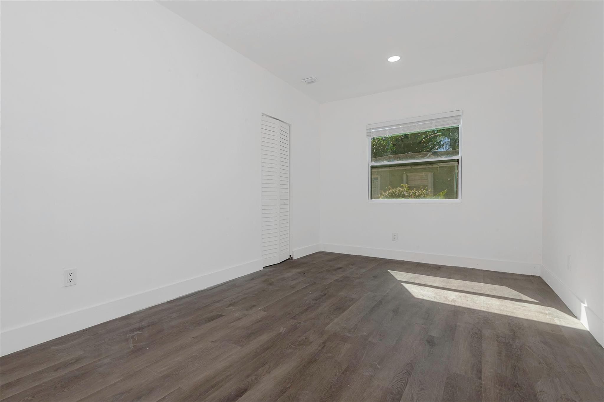 302 SW 15th Street, Dania Beach, FL 33004 — photo 19 of 69