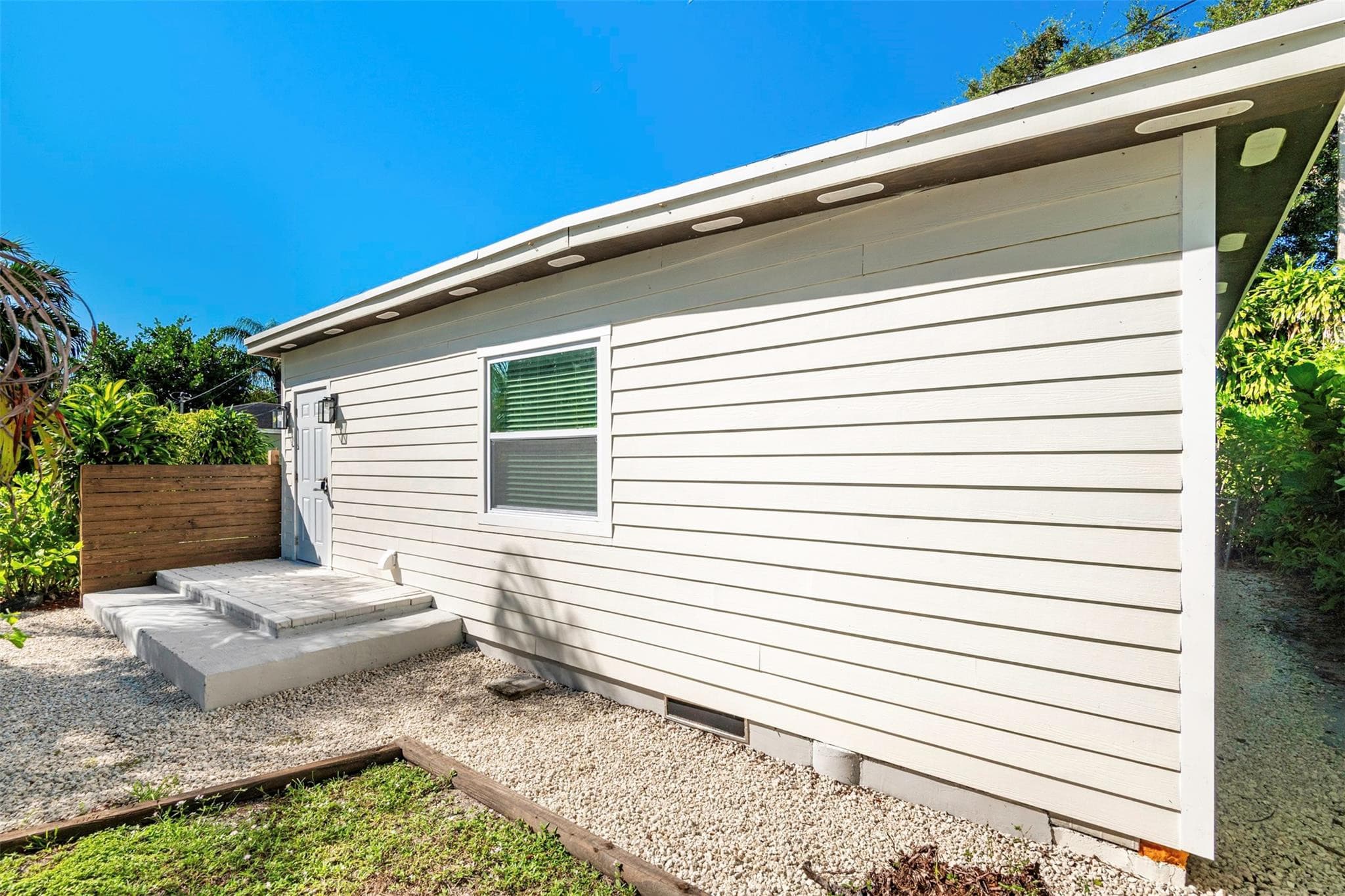 302 SW 15th Street, Dania Beach, FL 33004 — photo 58 of 69