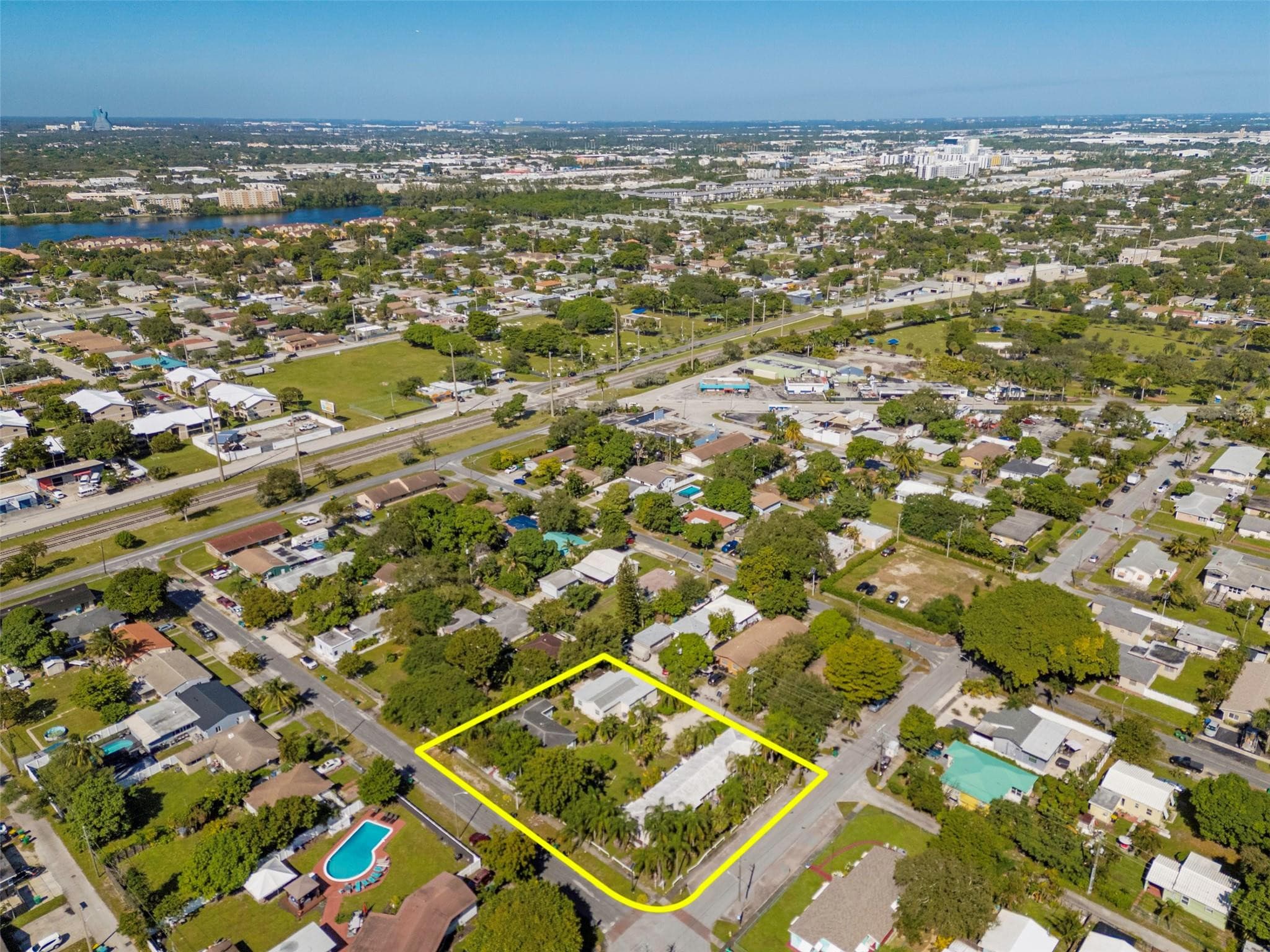 302 SW 15th Street, Dania Beach, FL 33004 — photo 68 of 69
