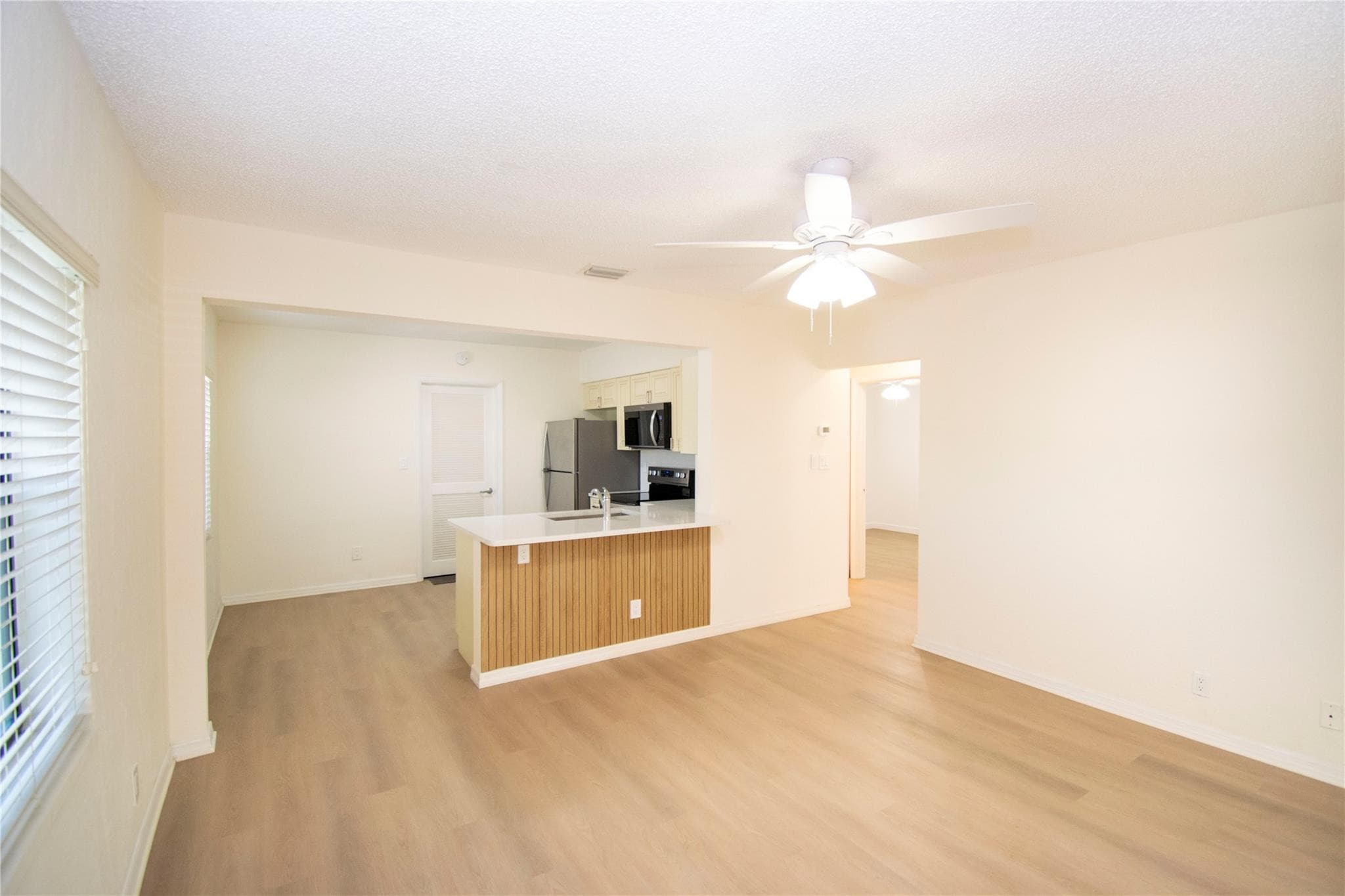 2547 Roosevelt Street, Hollywood, FL 33020 — photo 5 of 13