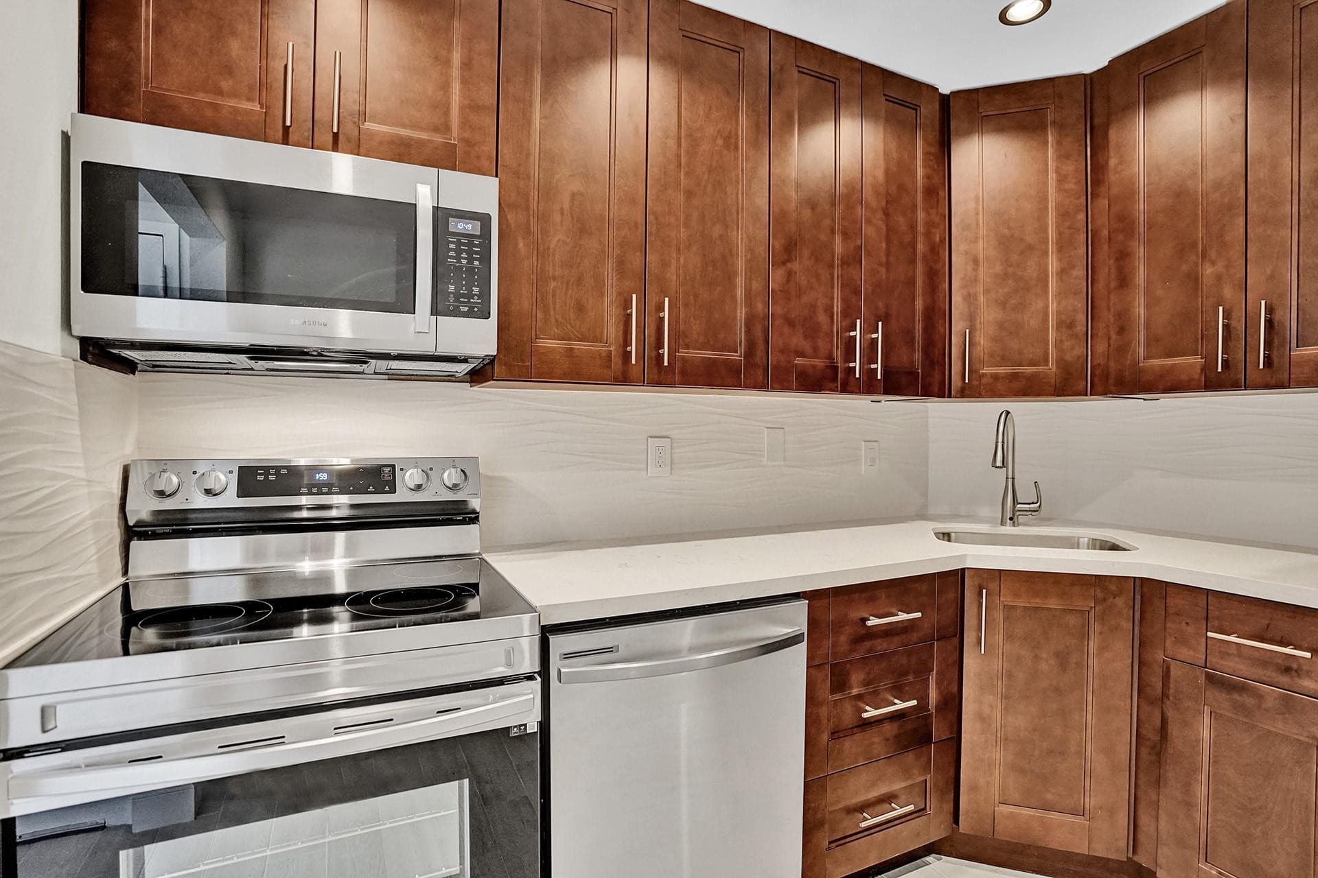 3115 Oakland Shores Drive E109, Oakland Park, FL 33309 — photo 2 of 46