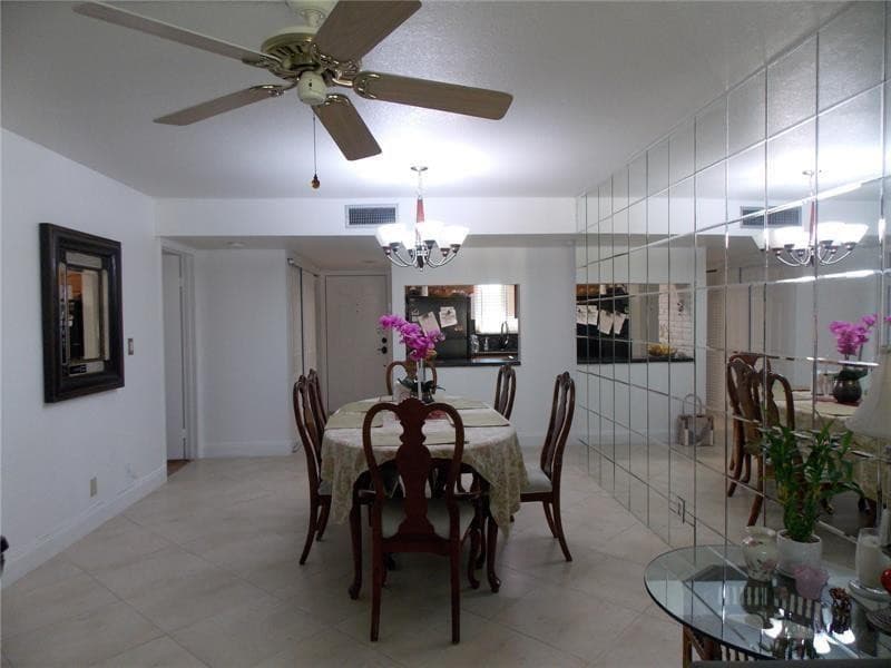159 Lakeview Drive 203, Weston, FL 33326 — photo 6 of 11