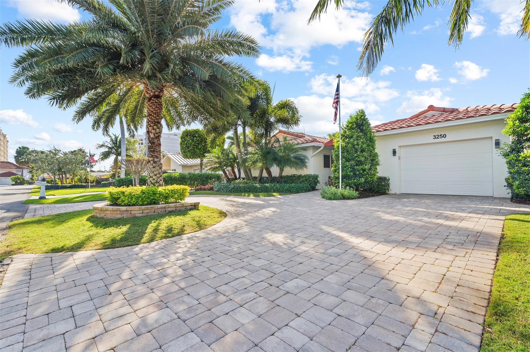 3250 Spanish River Drive, Pompano Beach, FL 33062 — photo 3 of 45