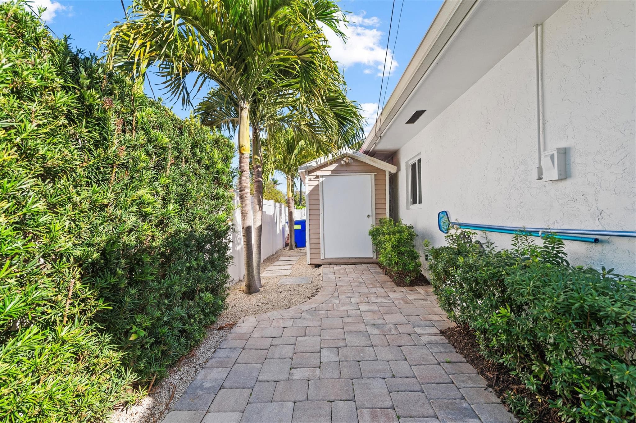 3250 Spanish River Drive, Pompano Beach, FL 33062 — photo 31 of 45