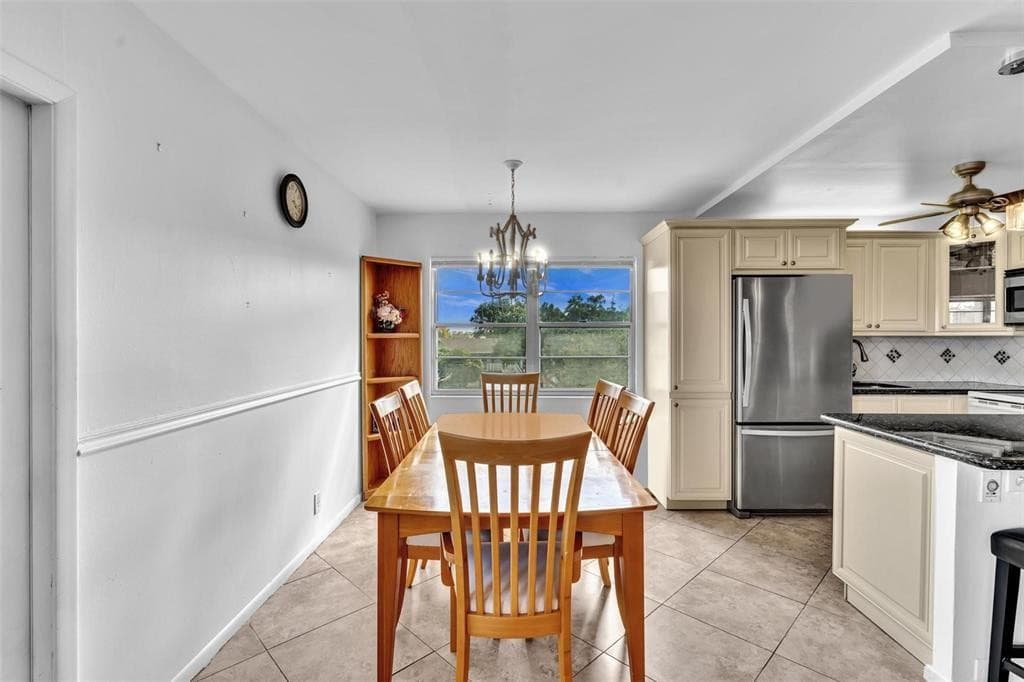 3021 Swansea B 3021, Deerfield Beach, FL 33442 — photo 4 of 17