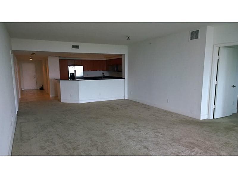 14951 Royal Oaks Lane 1608, North Miami, FL 33181 — photo 3 of 10