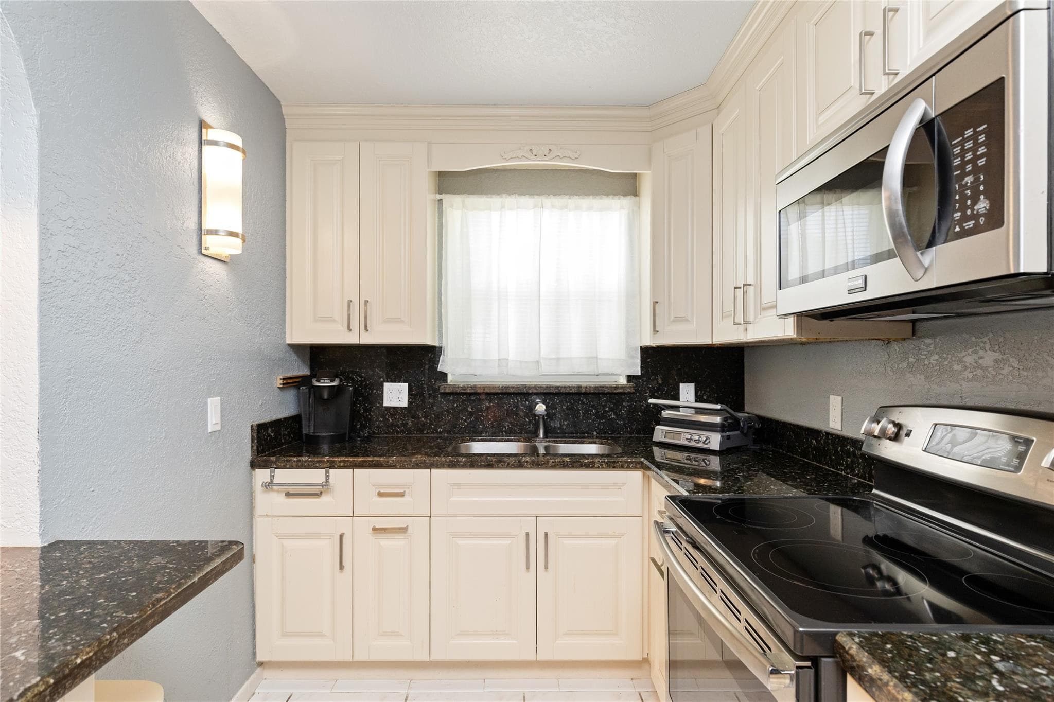 2731 NE 14th Street Causeway 110, Pompano Beach, FL 33062 — photo 17 of 54