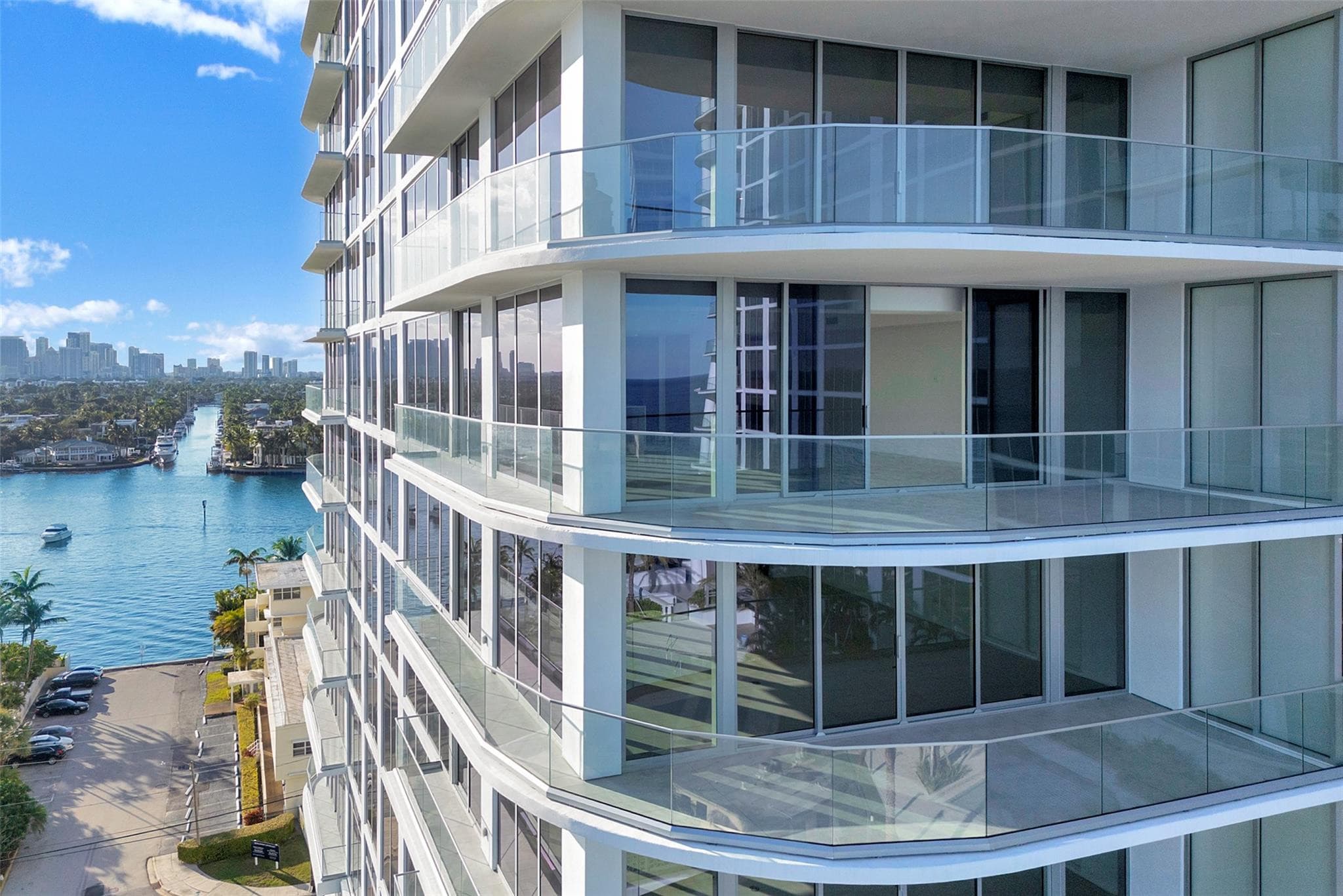 153 N Seabreeze Boulevard 902, Fort Lauderdale, FL 33304 — photo 2 of 71
