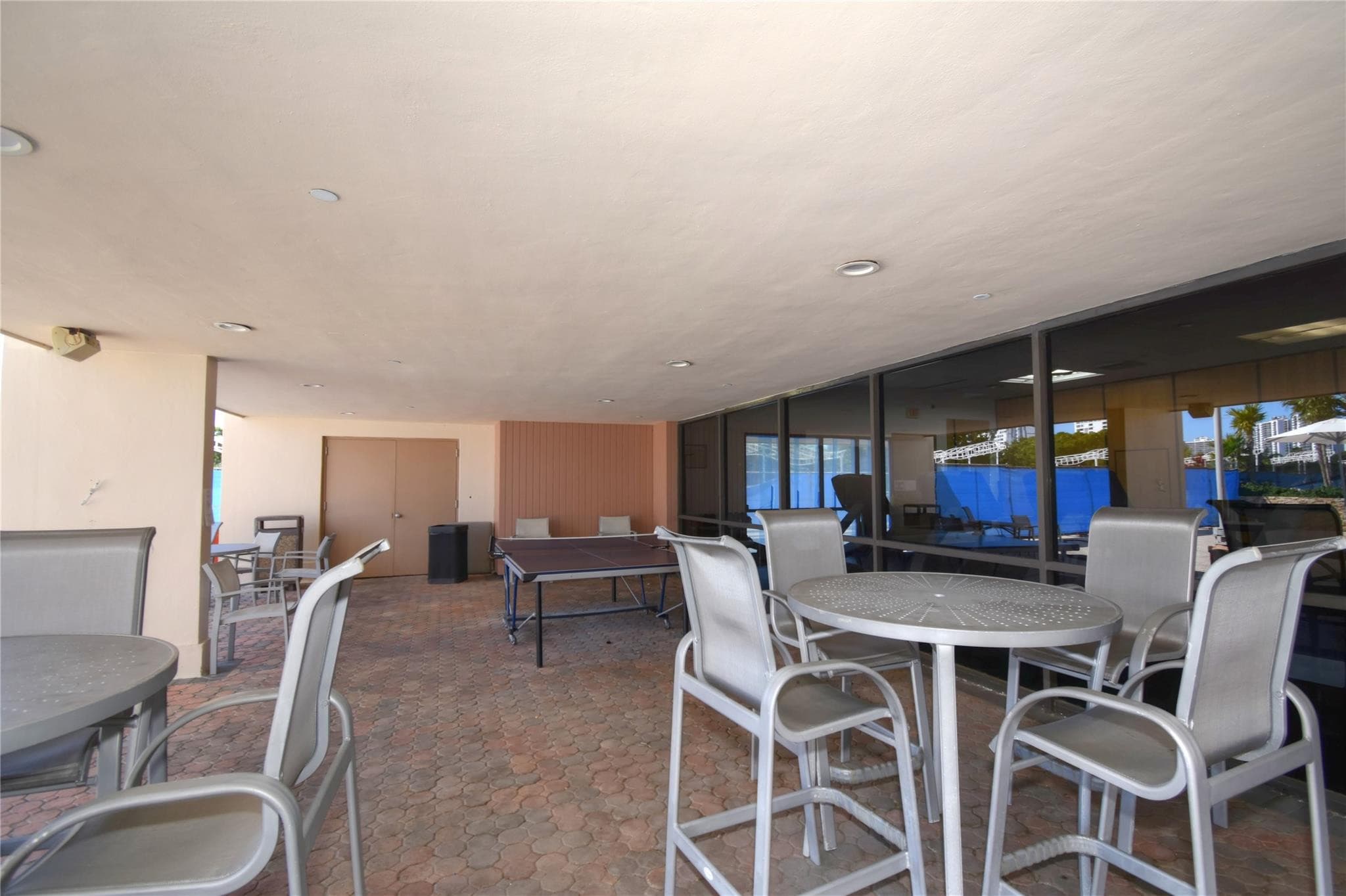 20301 W Country Club Drive 930, Aventura, FL 33180 — photo 45 of 50