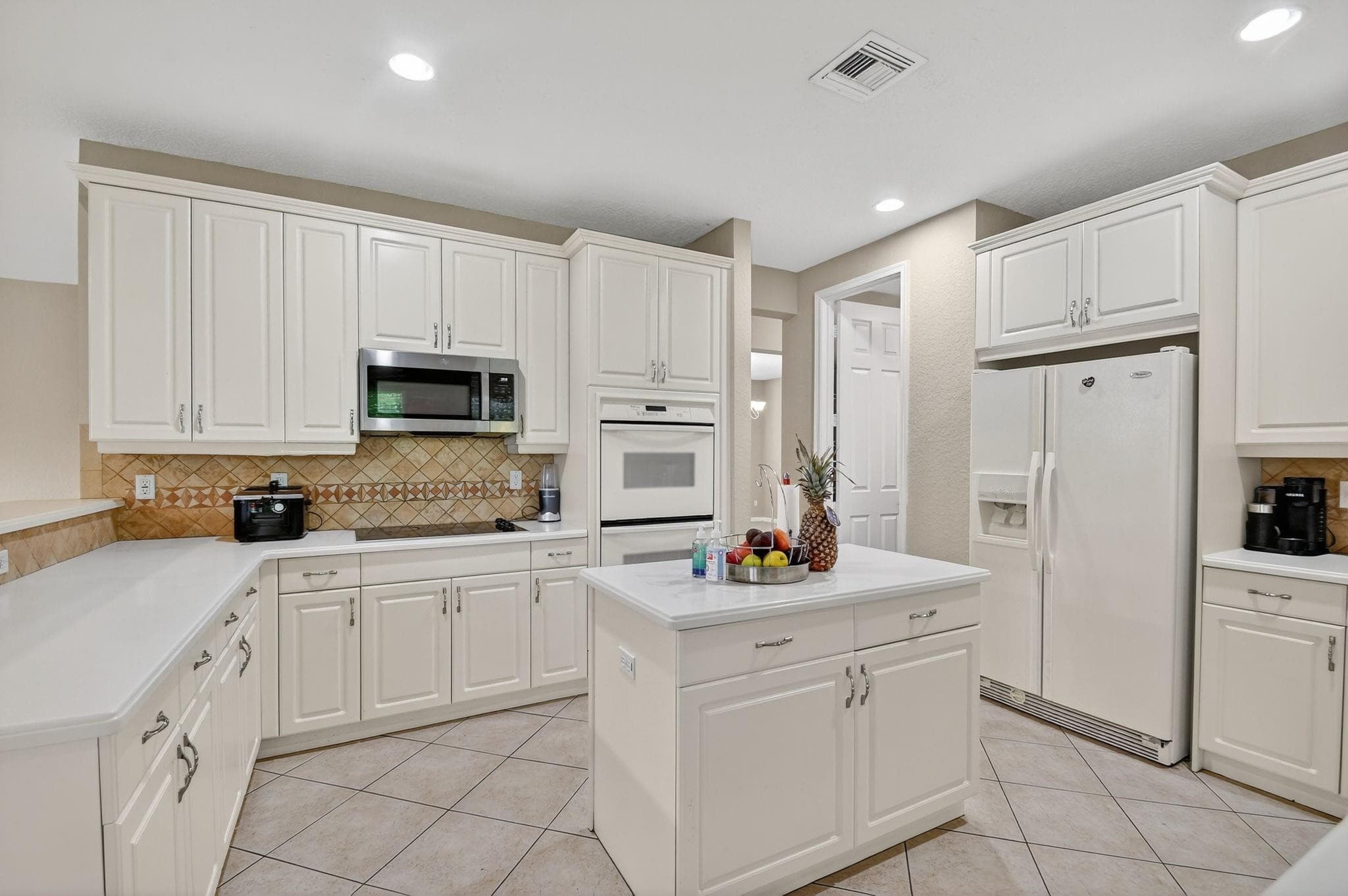 9393 Savannah Estates Drive, Lake Worth, FL 33467 — photo 5 of 73
