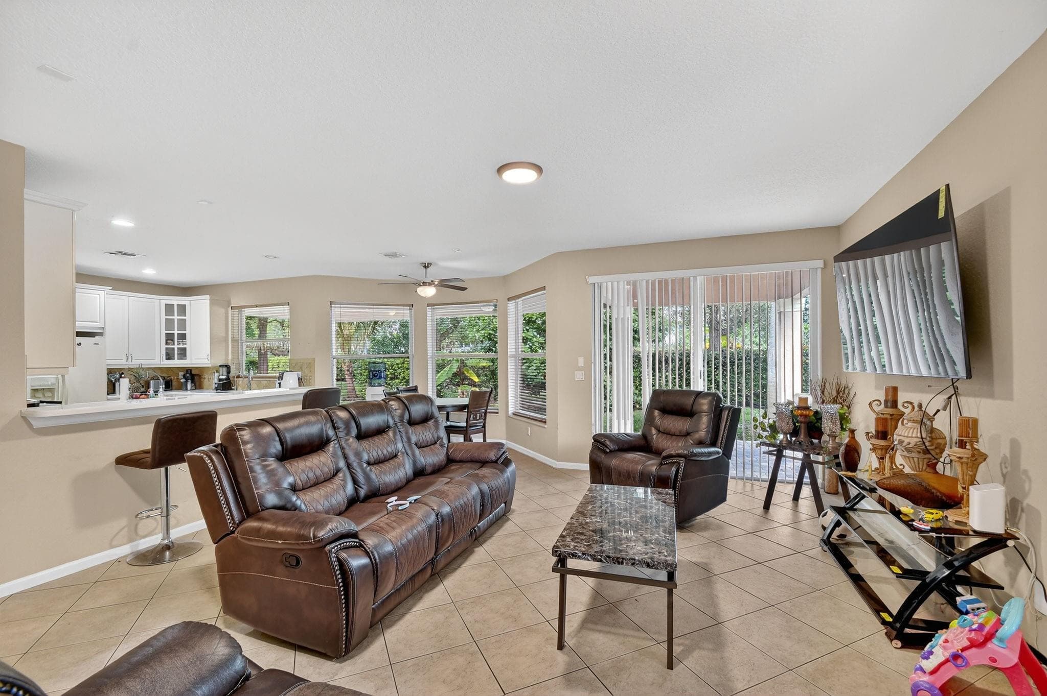 9393 Savannah Estates Drive, Lake Worth, FL 33467 — photo 20 of 73