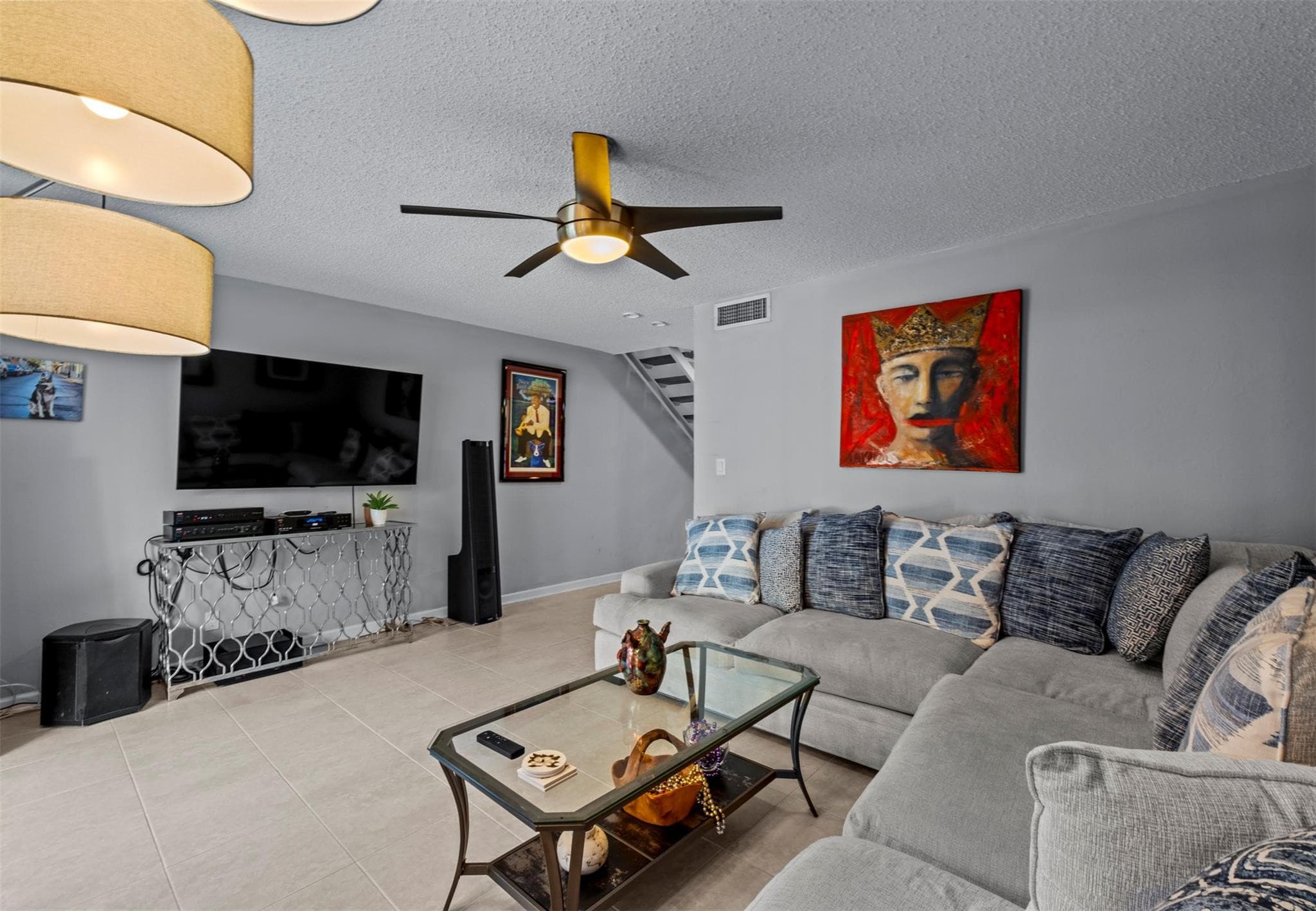 653 Cypress Lane 21b, Wilton Manors, FL 33305 — photo 3 of 35