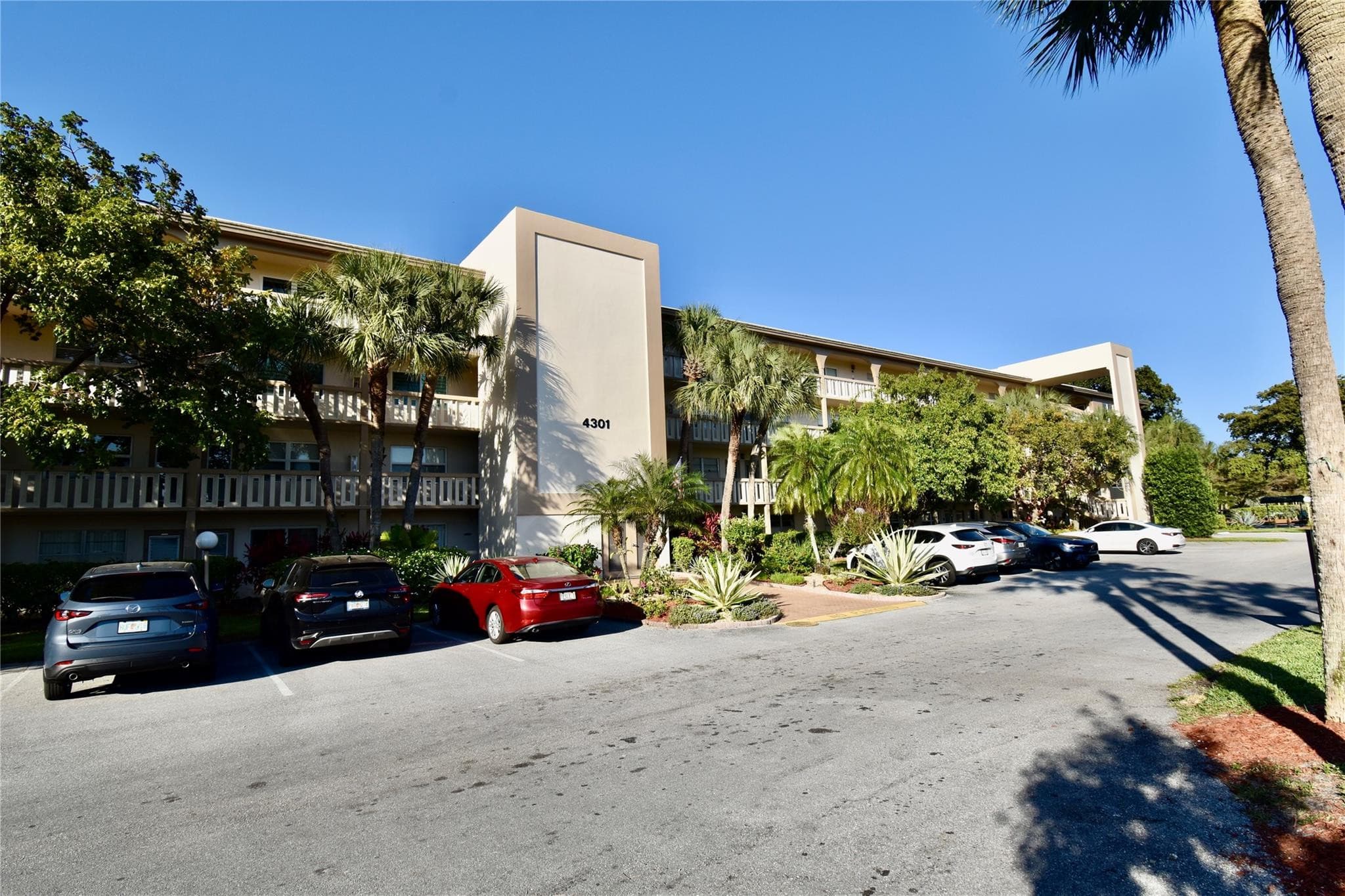4301 Martinique Circle K1, Coconut Creek, FL 33066 — photo 24 of 33