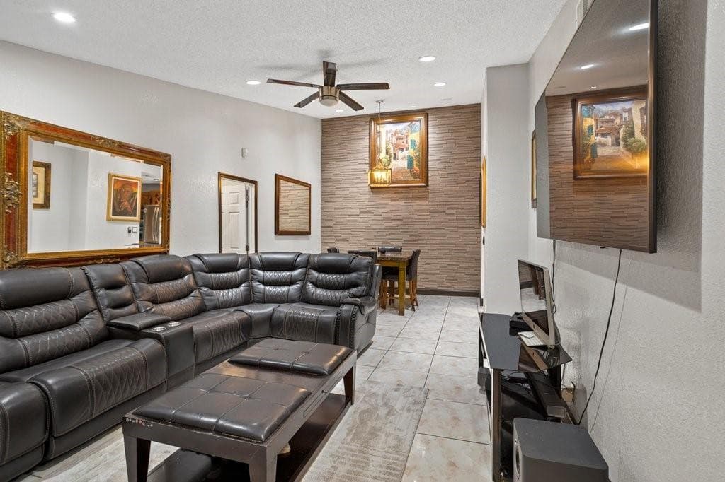 9824 NW 36th Street 9824, Sunrise, FL 33351 — photo 5 of 18
