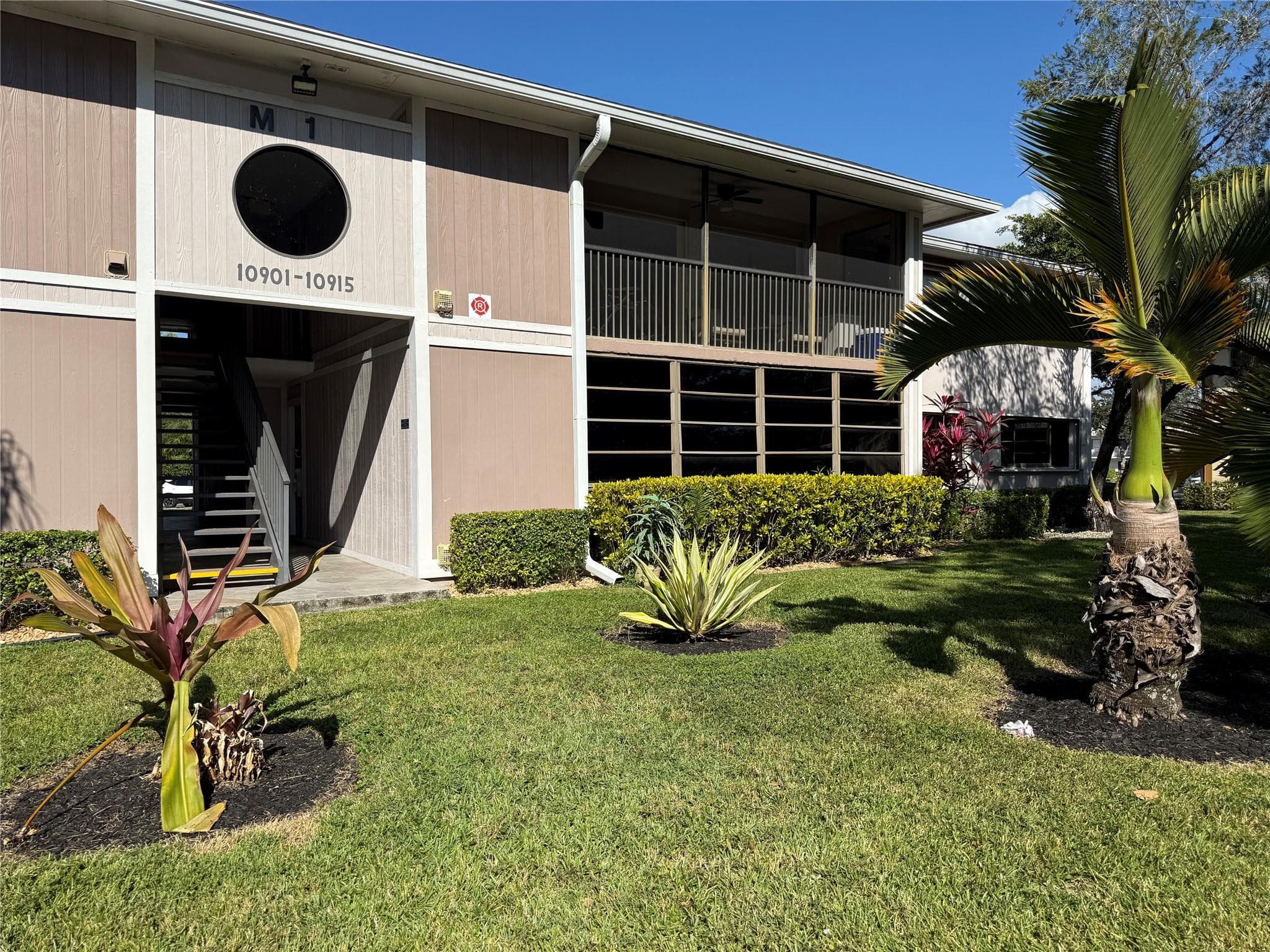 10905 W Clairmont Circle 102, Tamarac, FL 33321 — photo 1 of 25