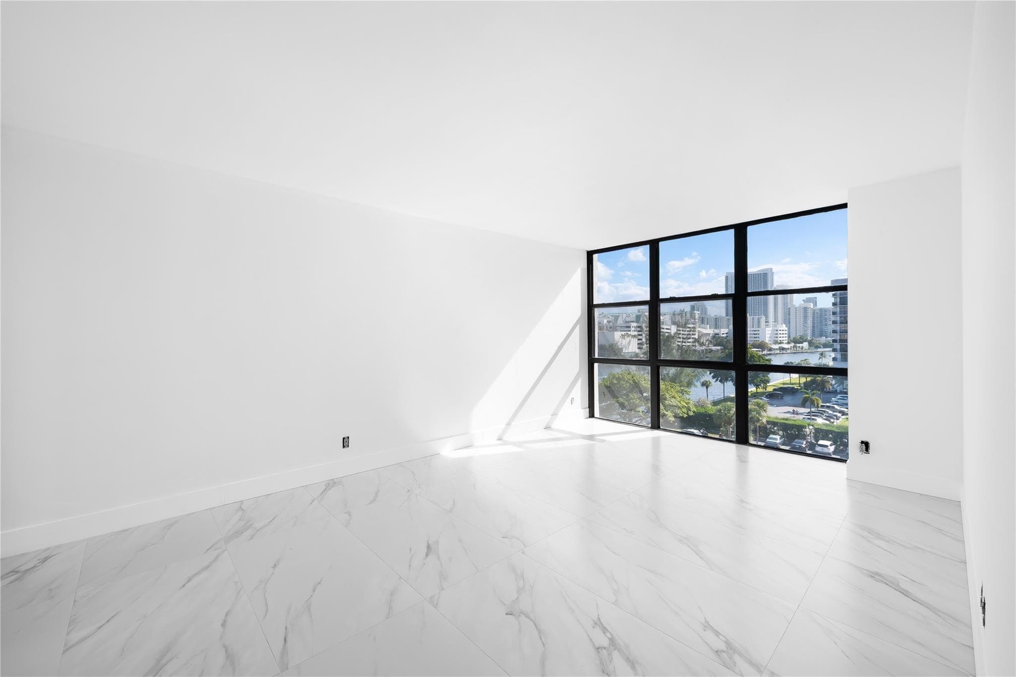 800 Parkview Drive 718, Hallandale Beach, FL 33009 — photo 12 of 30