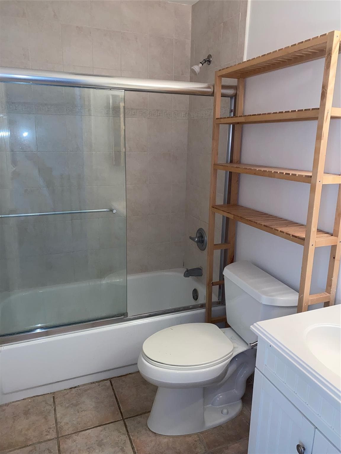 5201 NE 14th Terrace 3, Fort Lauderdale, FL 33334 — photo 7 of 10