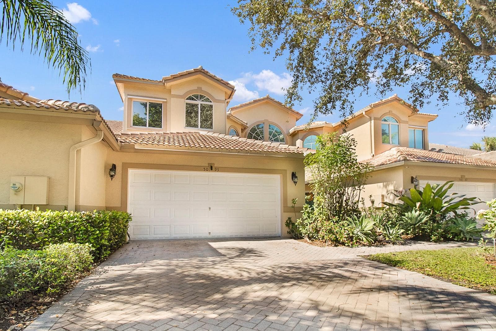 5095 Madison Lakes Circle, Davie, FL 33328 — photo 1 of 26