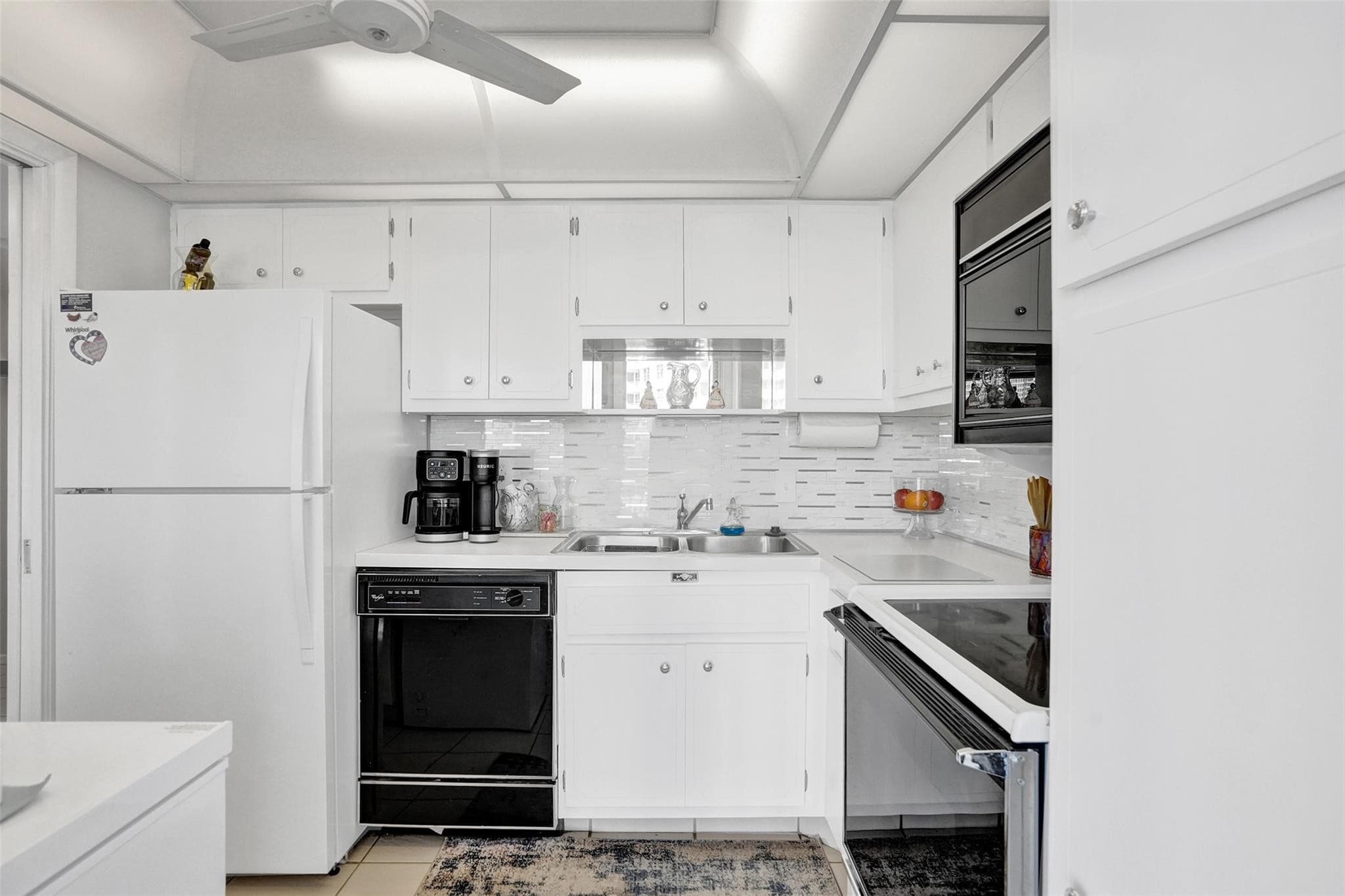 201 N Ocean Boulevard 603, Pompano Beach, FL 33062 — photo 14 of 37