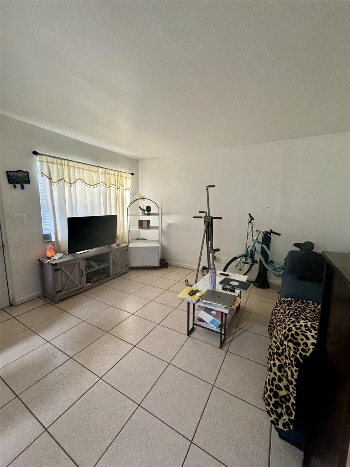 101 NE 41st Street 17A, Oakland Park, FL 33334 — photo 3 of 15