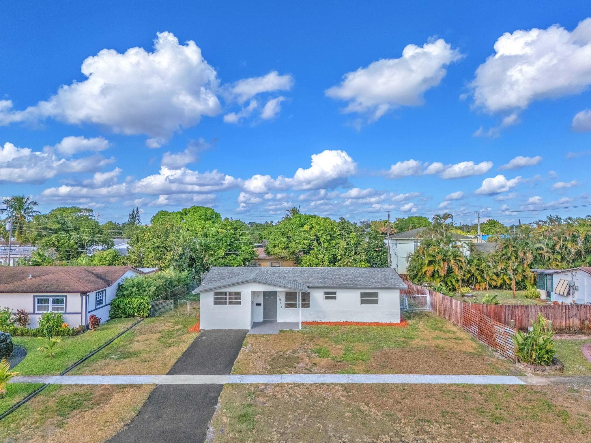 4911 NW 16th Street, Lauderhill, FL 33313 — photo 7 of 48