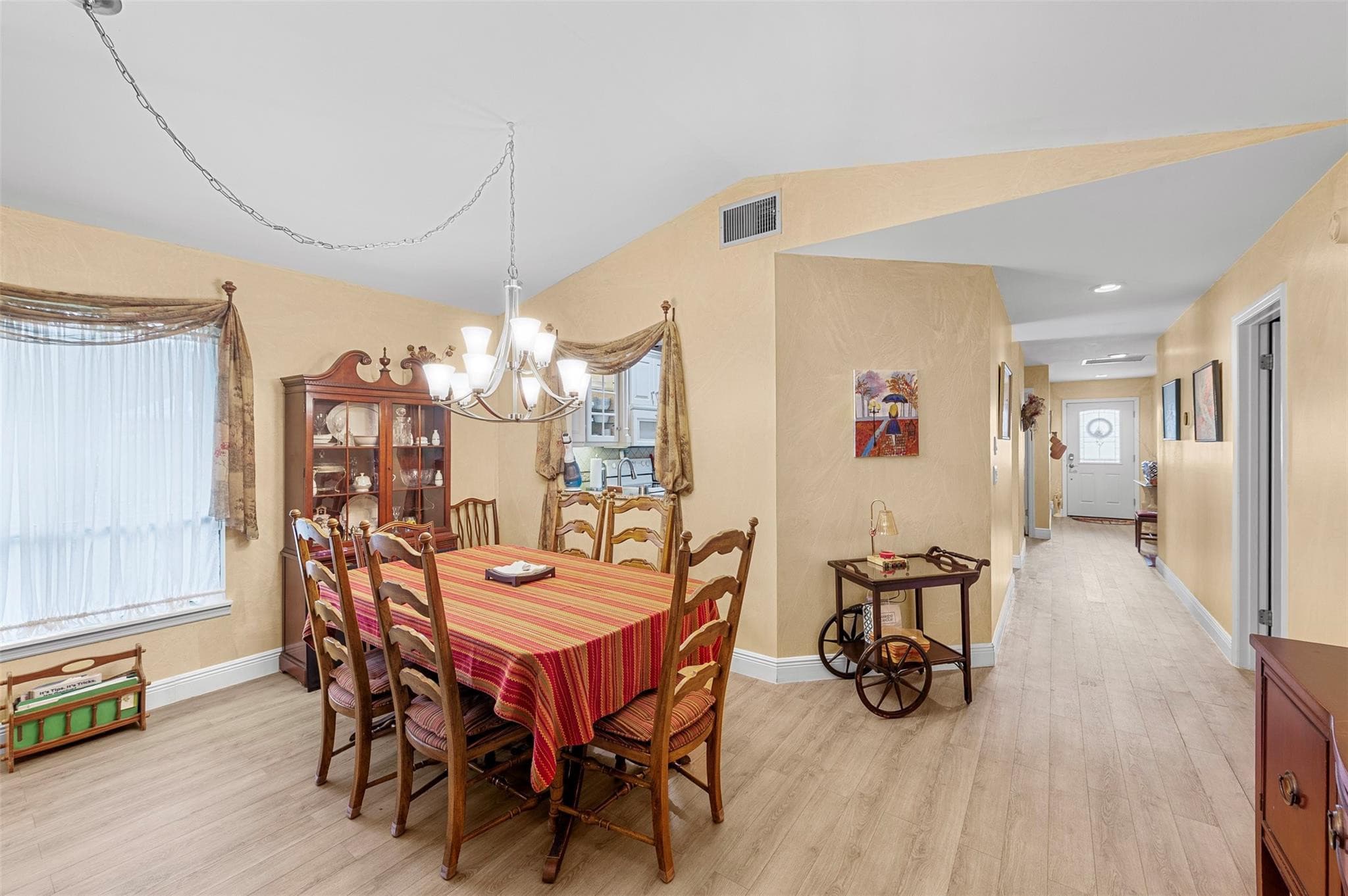 6809 SE Yorktown Drive, Hobe Sound, FL 33455 — photo 20 of 31