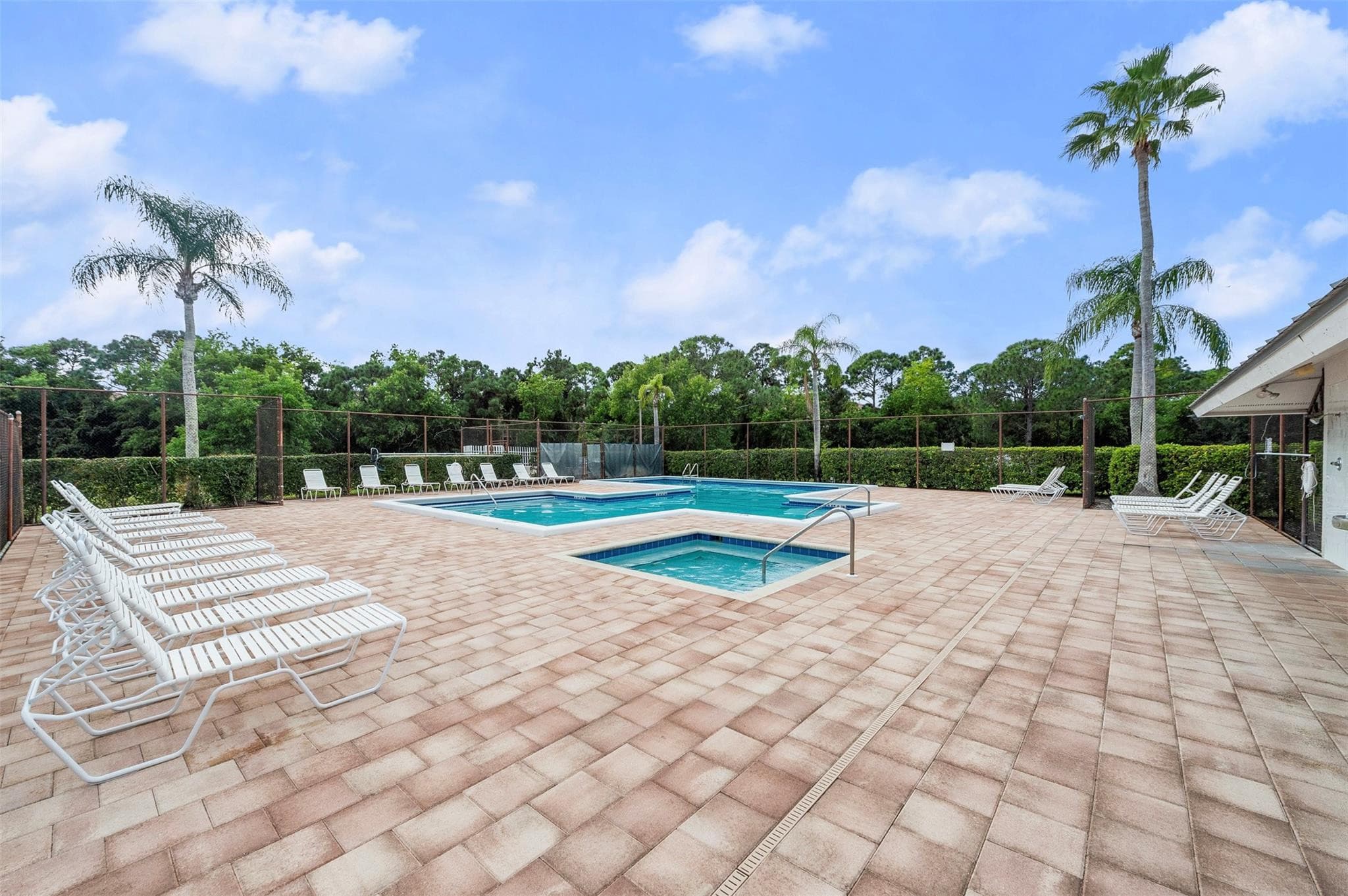 6809 SE Yorktown Drive, Hobe Sound, FL 33455 — photo 29 of 31